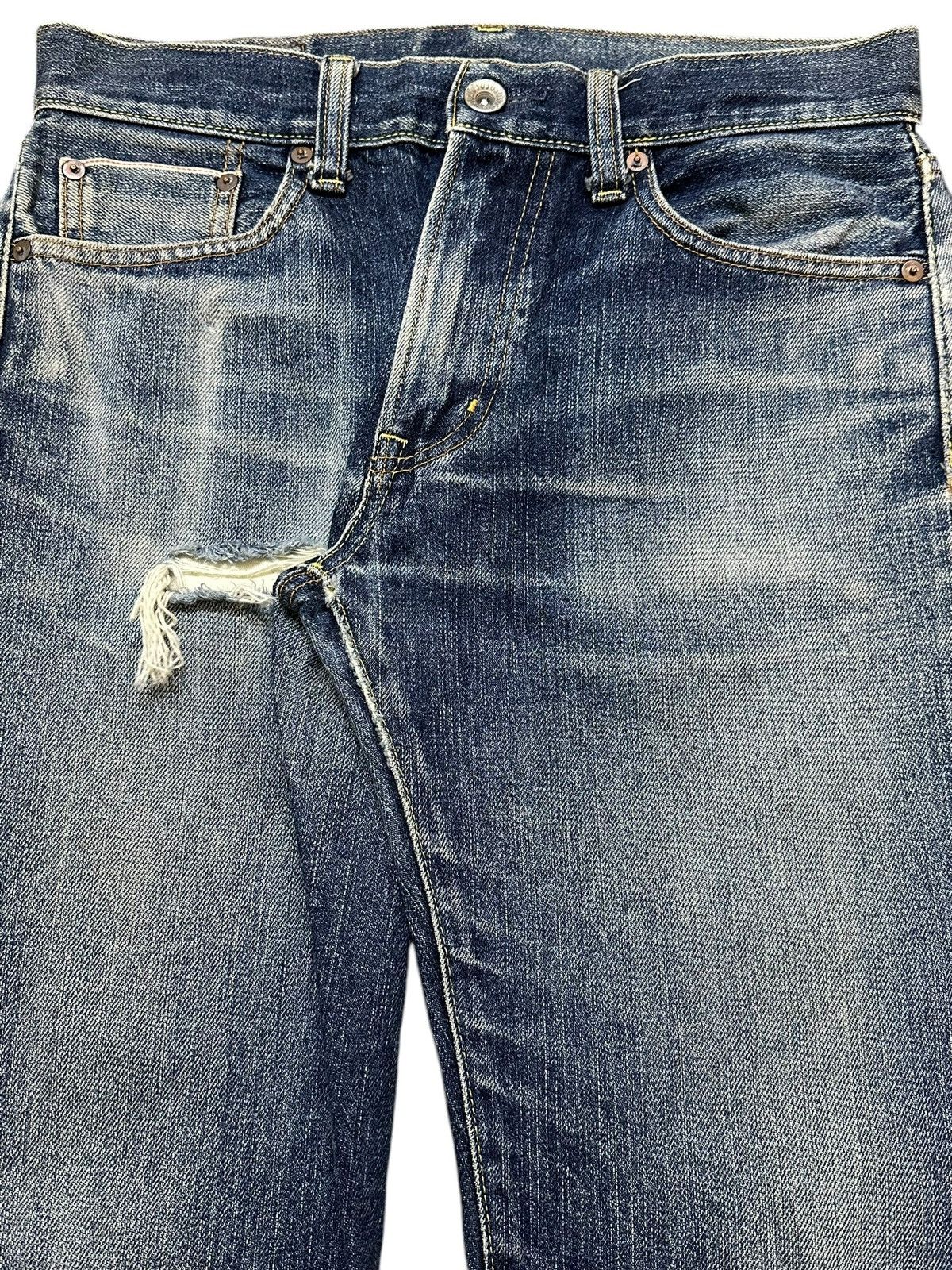 Uniqlo Vintage Japanese Uniqlo S002 Selvedge Blue Wash Loose Jeans Size US 31 - 4 Thumbnail