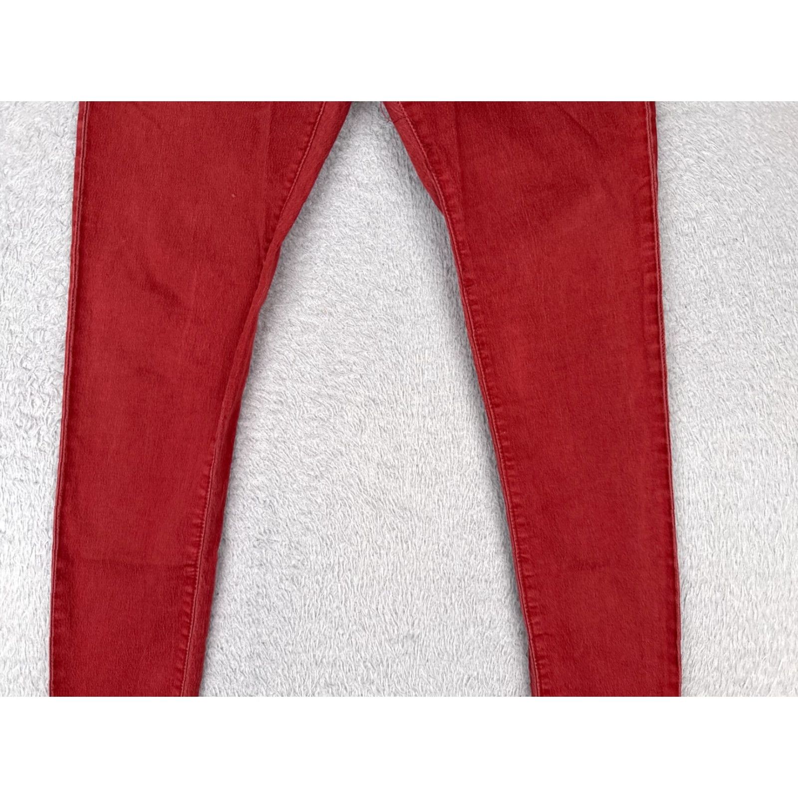 Vintage VIP Jeans Red Denim Skinny Jeans Womens 31x31 Mid Rise Cotton Blend Stretch 11 Regular 5-Pocket Distressed Buttons Vintage No Size 32" / US 10 / IT 46 - 3 Thumbnail
