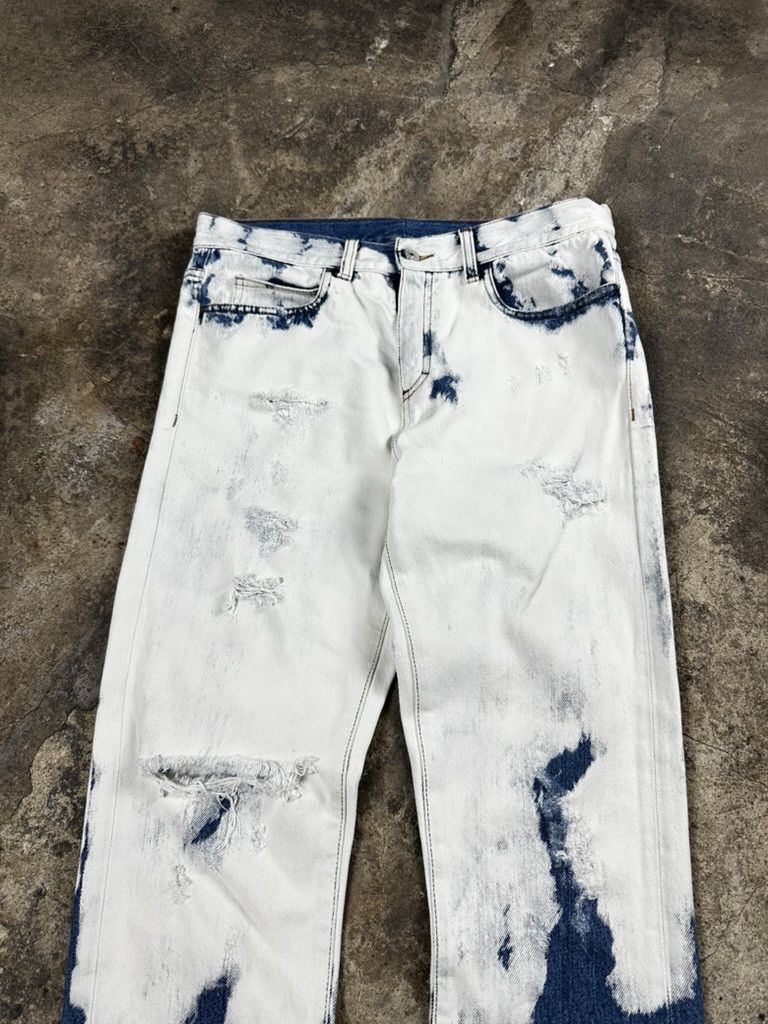 Gucci 2017 Resort Gucci Bleach Splattered Jeans Alessandro Michele Size US 32 / EU 48 - 3 Thumbnail