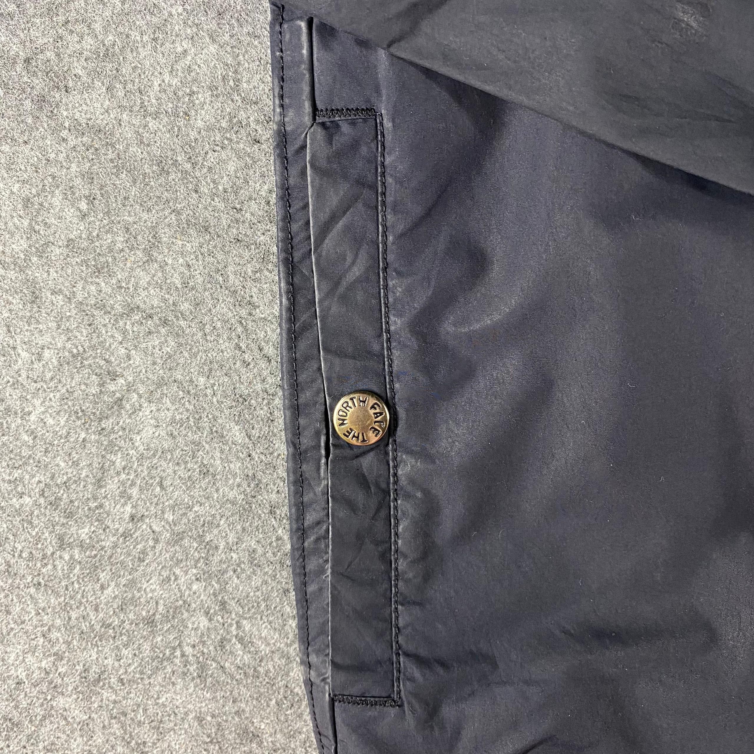The North Face Vintage The North Face Hoodies Jacket Size US L / EU 52-54 / 3 - 6 Thumbnail