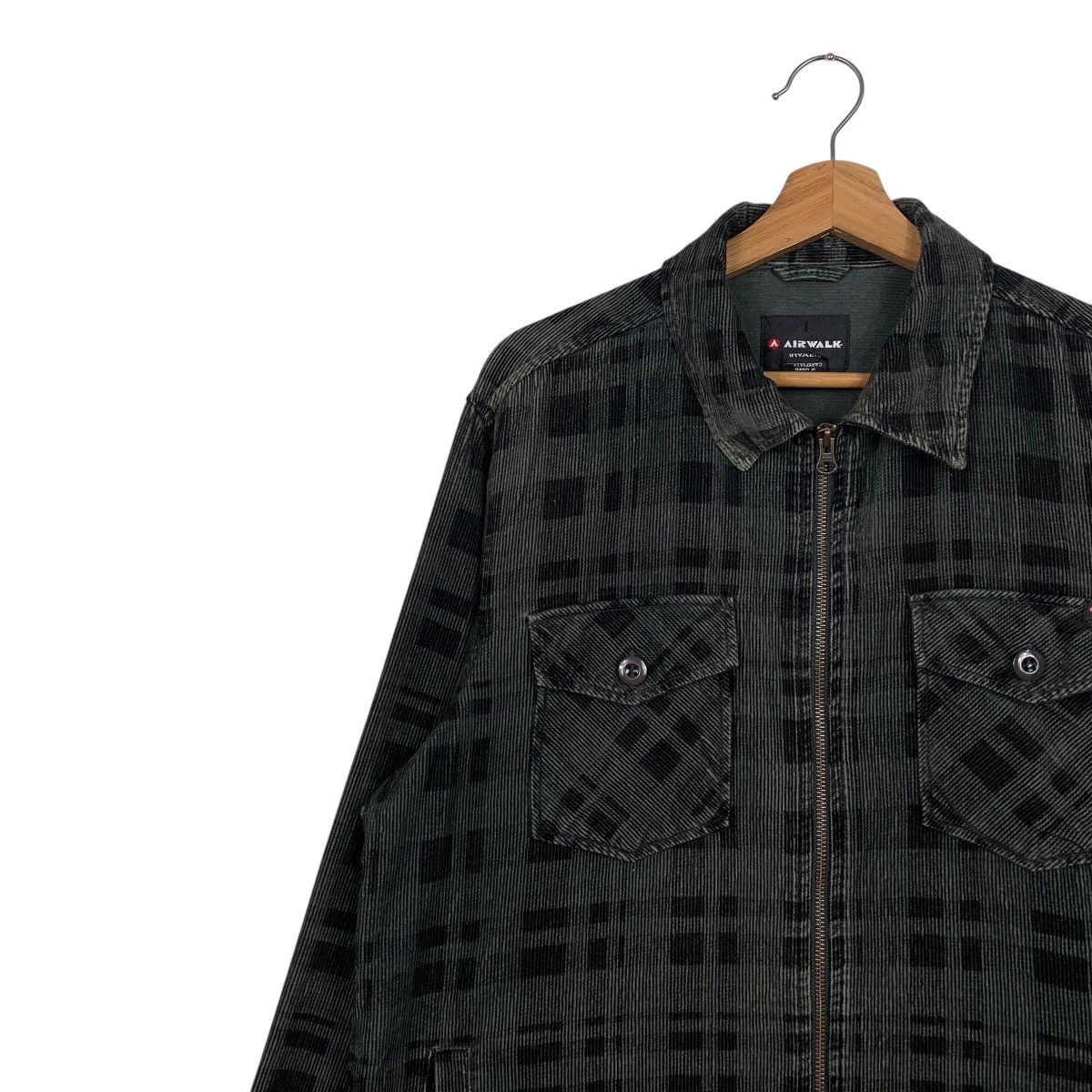 Airwalk Airwalk Tartan Zipper Jacket Size US XL / EU 56 / 4 - 6 Thumbnail