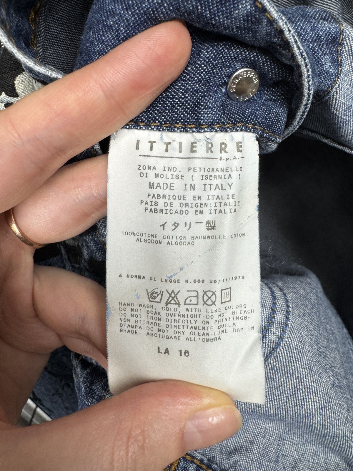 Dolce & Gabbana DOLCE & GABBANA SCRIBBLE GRAFFITI DENIM JACKET Size XS / US 0-2 / IT 36-38 - 12 Thumbnail