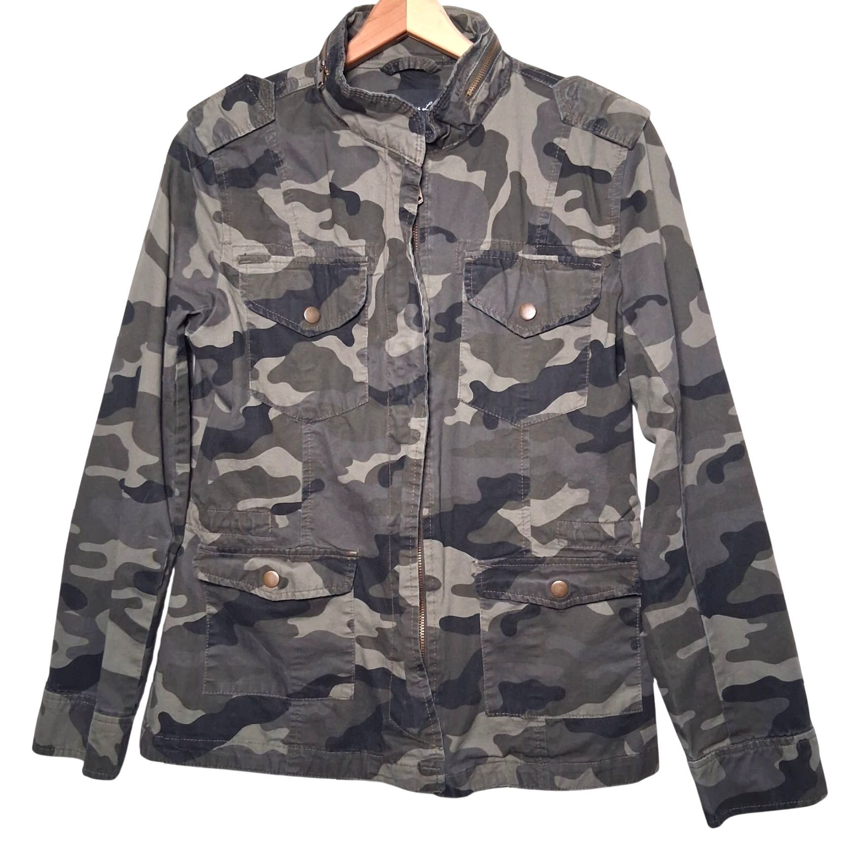 Vintage Endless Love Jacket Camouflage Woodland Military Cotton Twill Zip Pockets Cadet M Women Spring Fall USA Made Army Utility Casual/Regular Fit Size M / US 6-8 / IT 42-44 - 2 Thumbnail