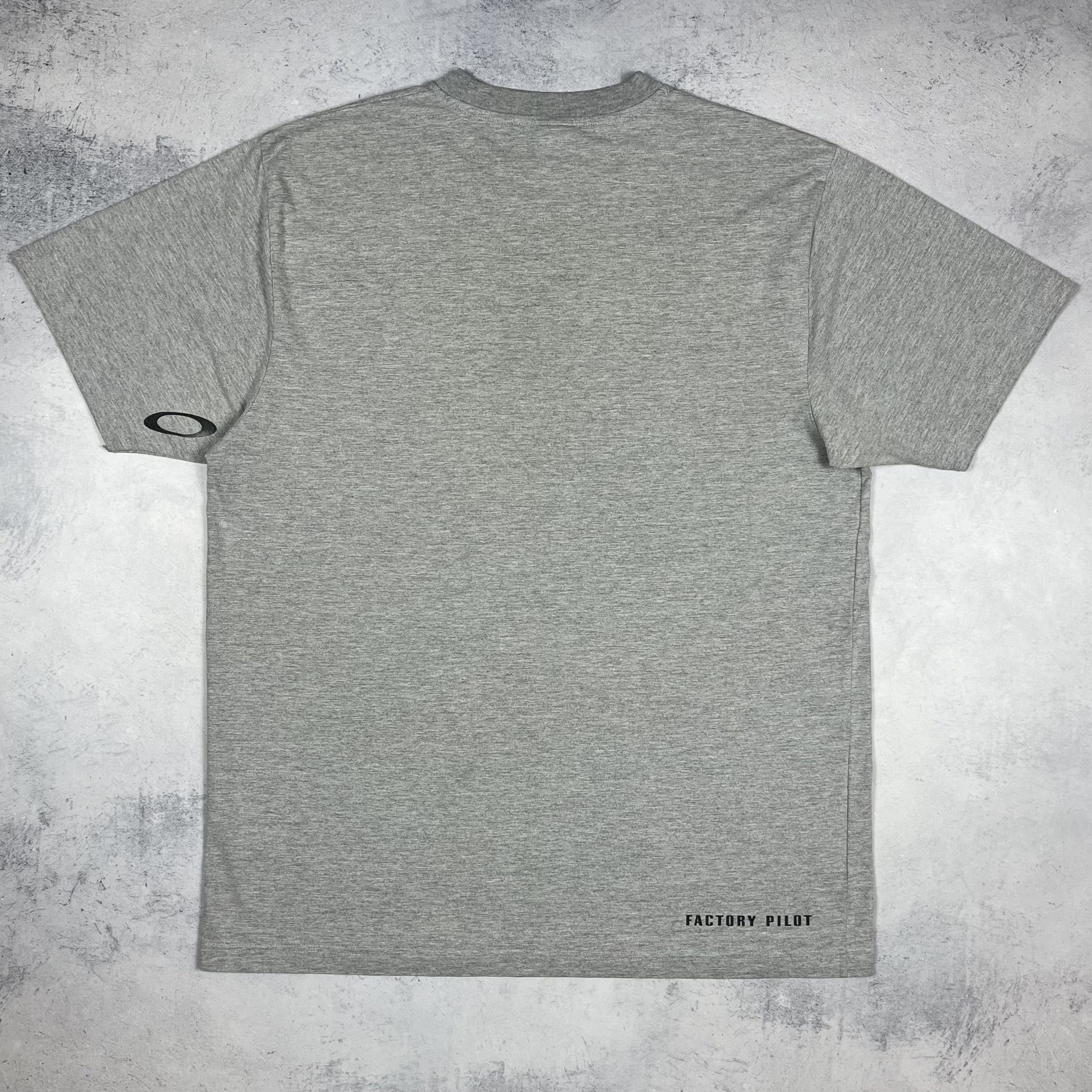 Oakley Vintage Oakley Factory Pilot Medusa Rare T Shirt 90’s Size US XXL / EU 58 / 5 - 14 Thumbnail