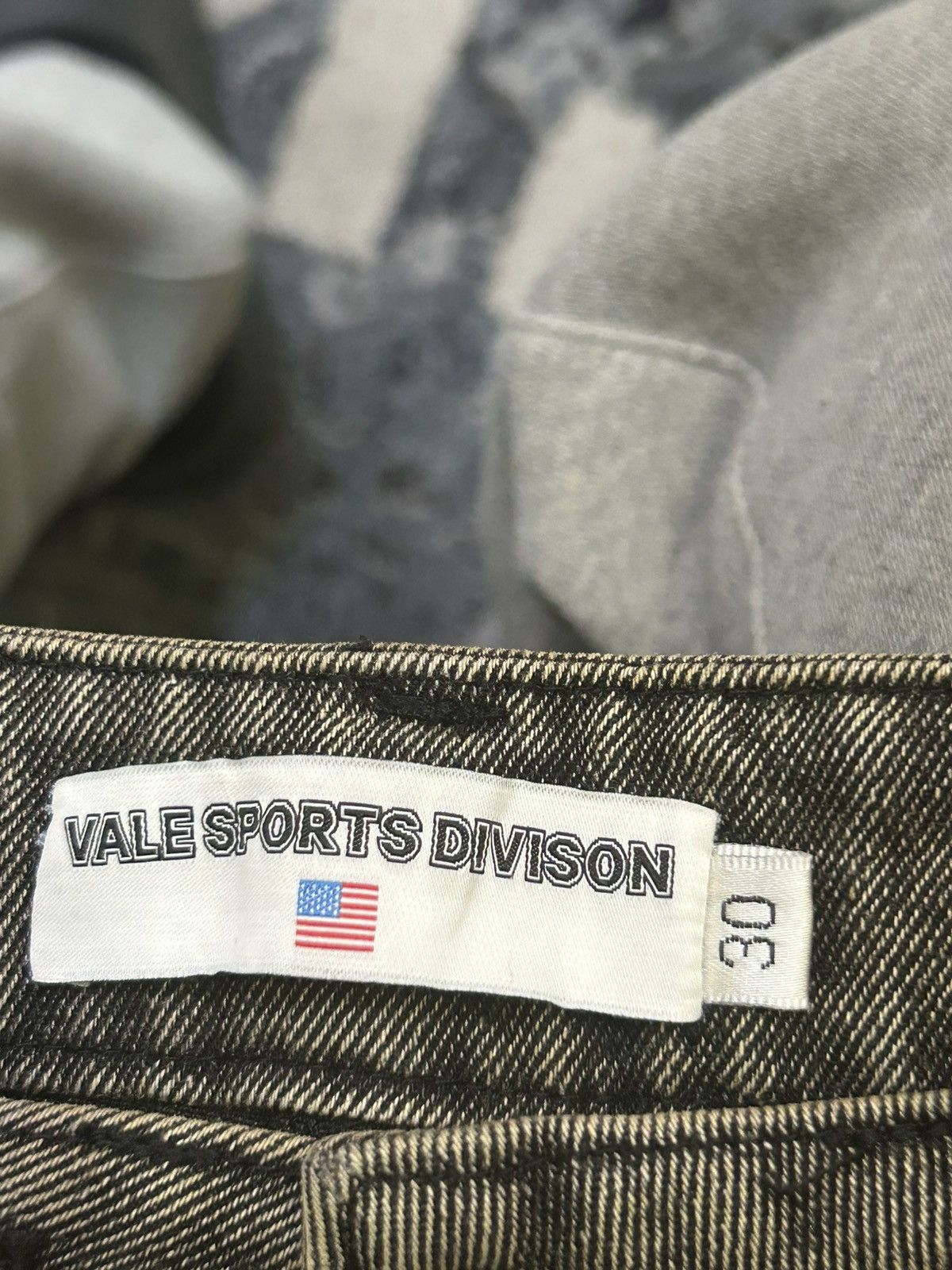 Vale Vale Jorts VALLEY RHINESTONE Size US 30 / EU 46 - 4 Thumbnail