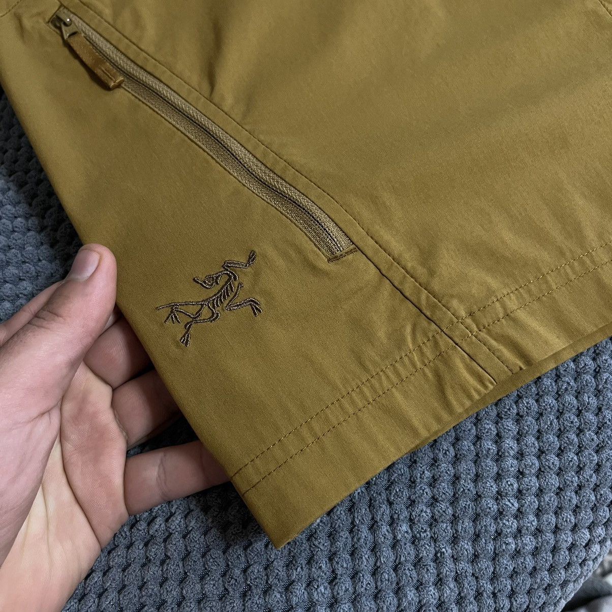 Arc'teryx Shorts Arcteryx trekking outdoor size 34 Size US 34 / EU 50 - 4 Thumbnail