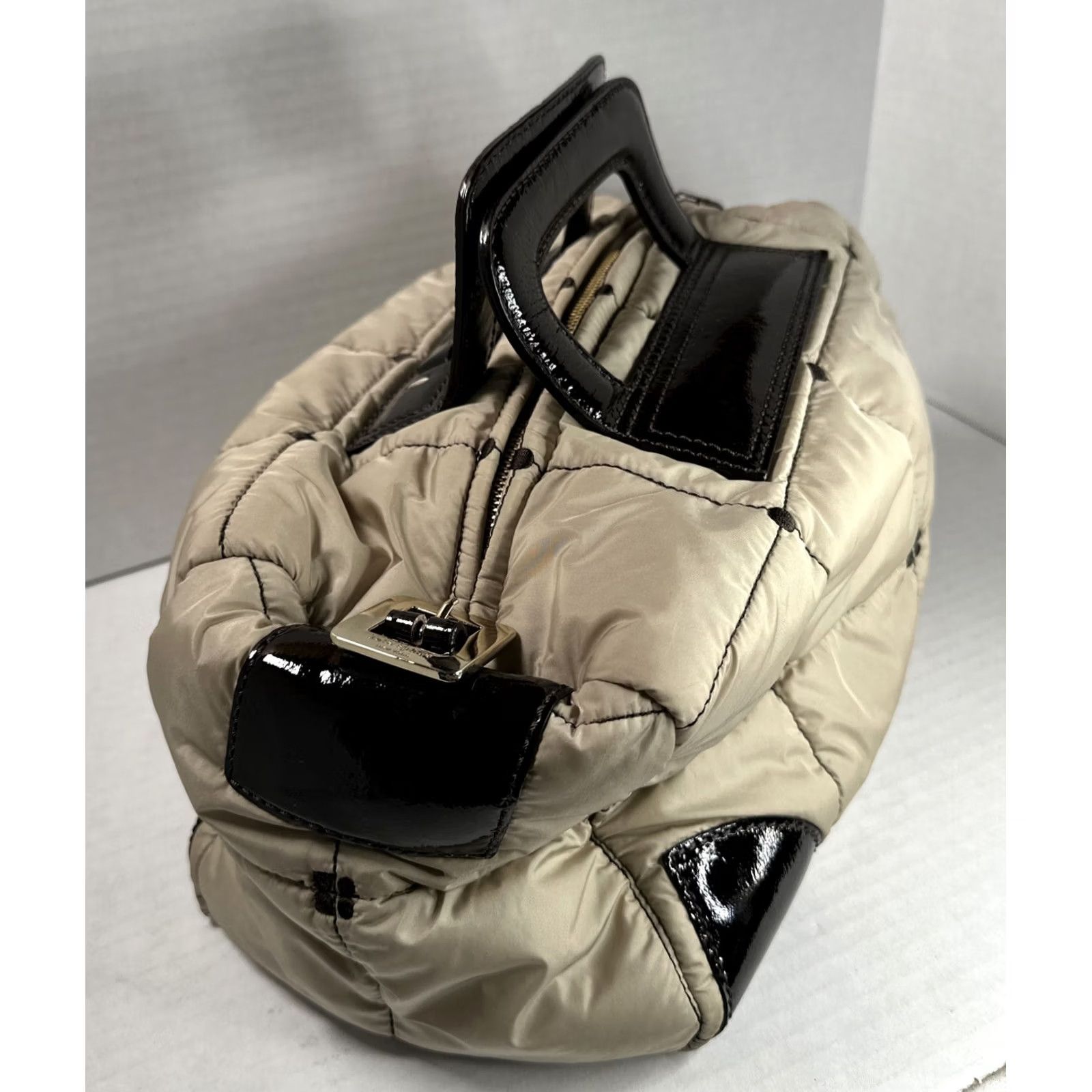 Vintage kate spade new york Alpine Beige Nylon Quilted Bag NO SHOULDER STRAP Large Women bag, Quilted, Nylon, Beige, Kate Spade, Bag, Vintage N/A Size ONE SIZE - 5 Thumbnail