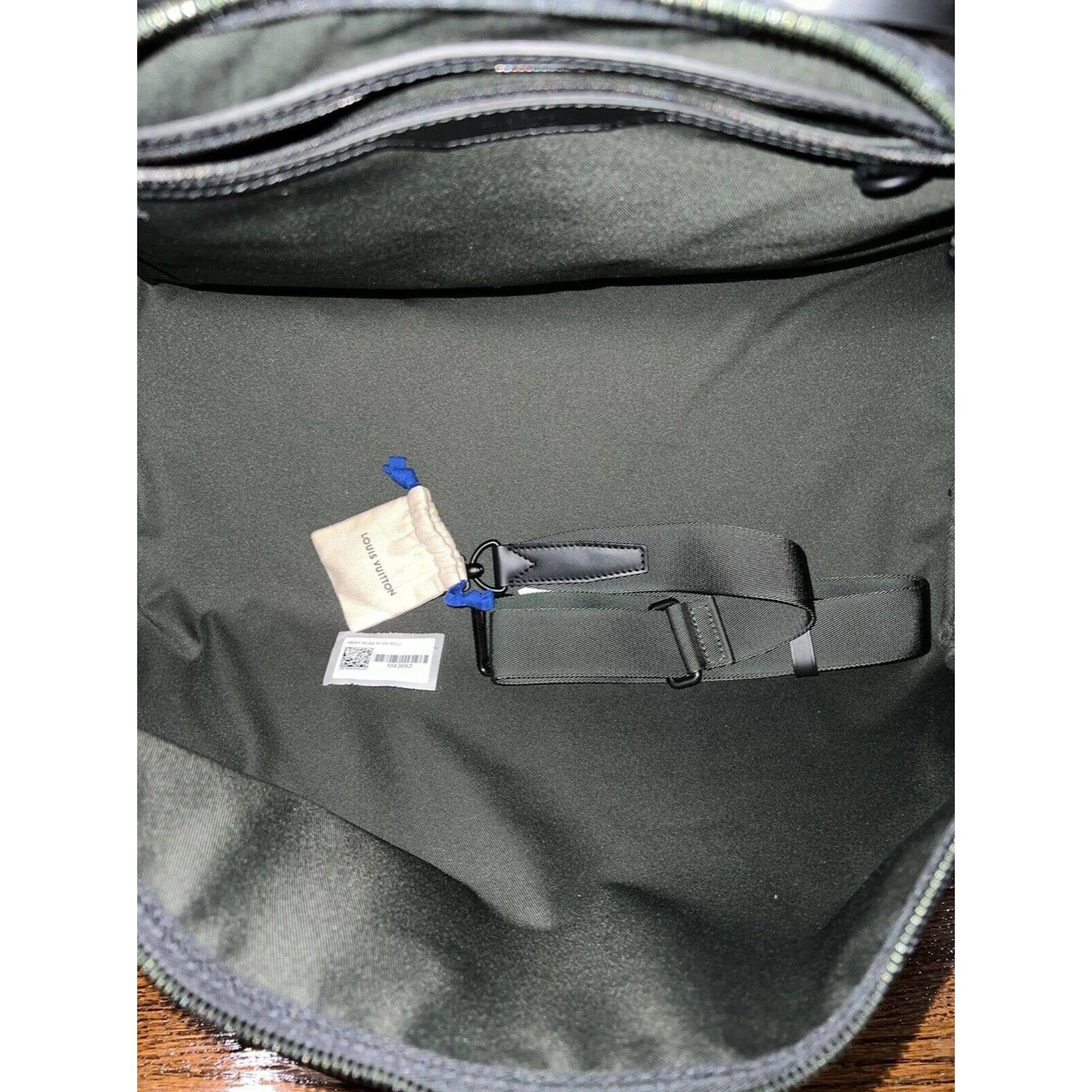 Louis Vuitton Louis Vuitton Keepall Bandouliere Duffle Weekend Travel Bag Size ONE SIZE - 9 Thumbnail