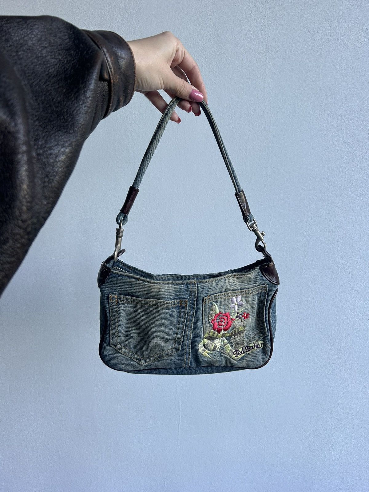 Ted Baker × Vintage Ted Baker Y2K Dirty Jeans Bag 00s floral cute office siren Size ONE SIZE - 4 Thumbnail
