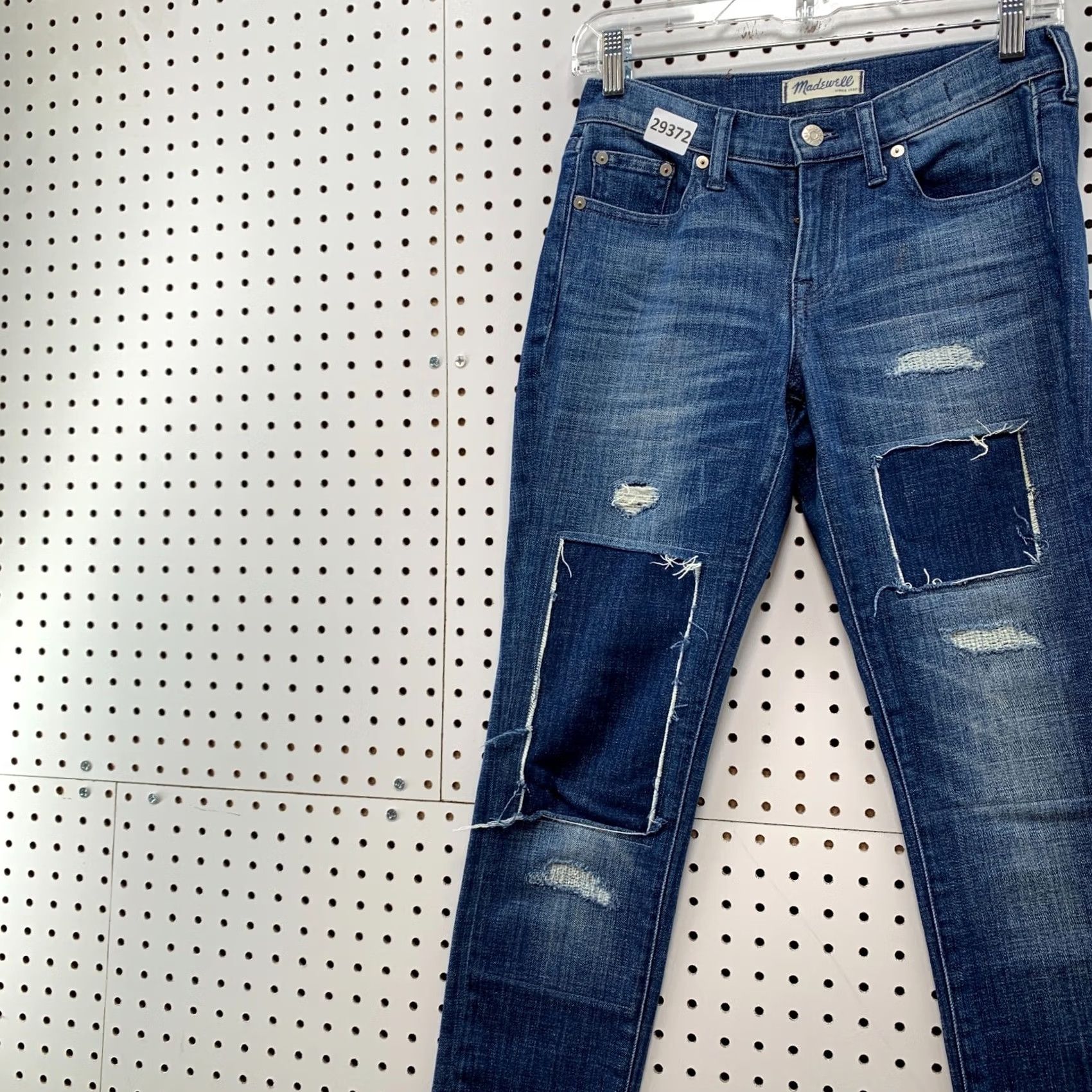 Madewell Madewell Jeans Womens 24 Blue Denim Size fits 28X29 Distressed Slim Boy Size 28" / US 6 / IT 42 - 4 Thumbnail