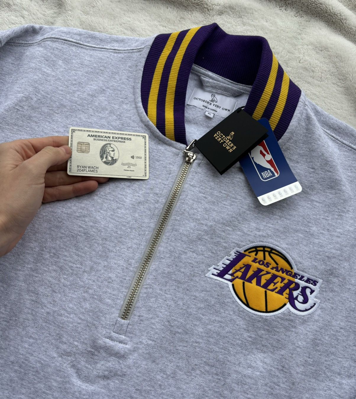 October's Very Own OVO x LA Lakers Grey Quarter Zip Sweater Size US XL / EU 56 / 4 - 2 Thumbnail