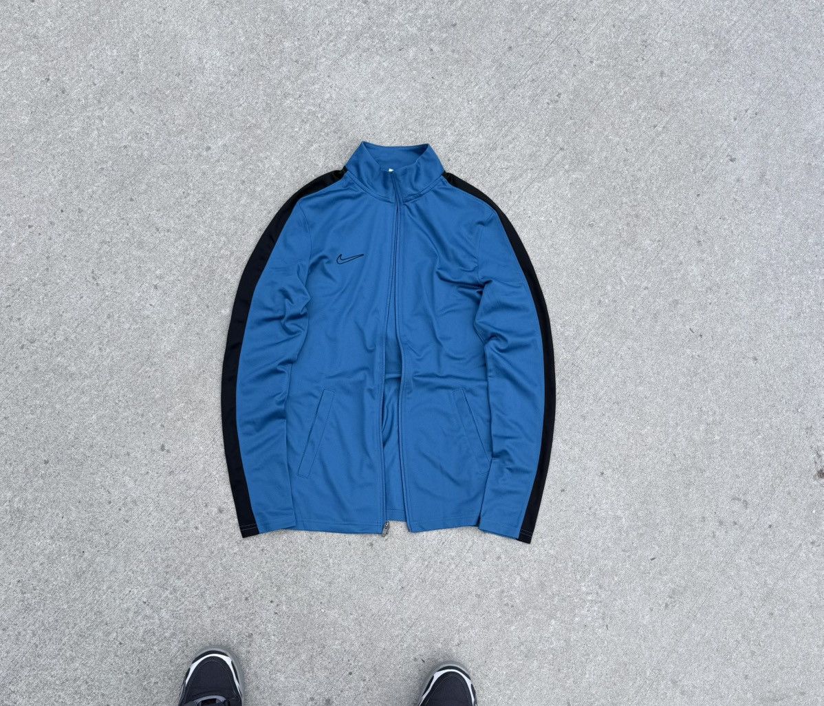 Other Nike Y2K streetwear / sportswear zip jacket Size US S / EU 44-46 / 1 - 1 Thumbnail