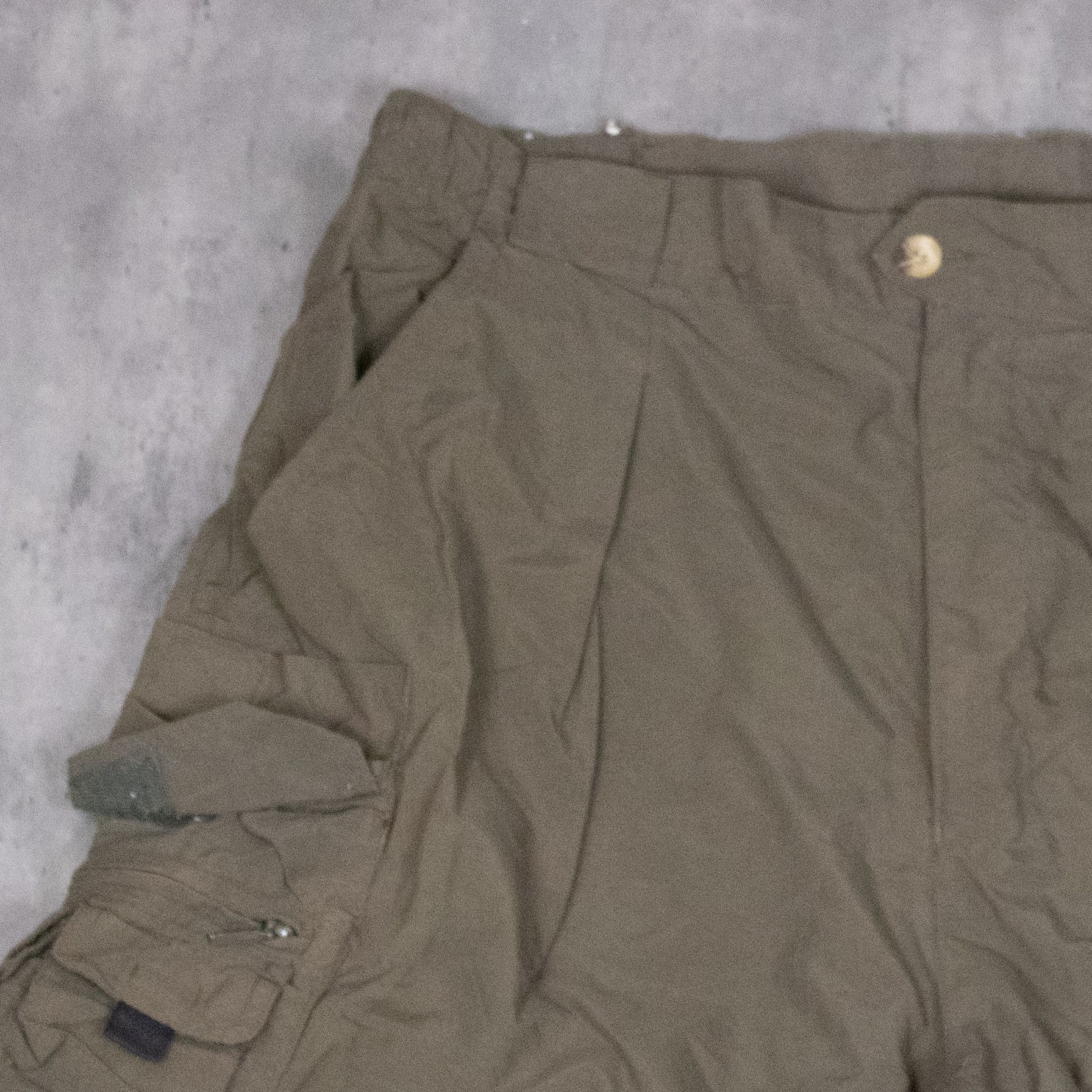 Vintage Y2K 2000's Misty Mountain 9 Pocket Convertible Cargo Pants Size US 34 / EU 50 - 16 Thumbnail
