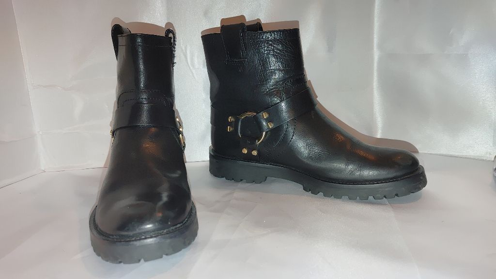 Tory Burch Tory Burch Ronnie Moto Boots Size 8.5M Size US 8.5 / IT 38.5 - 7 Thumbnail