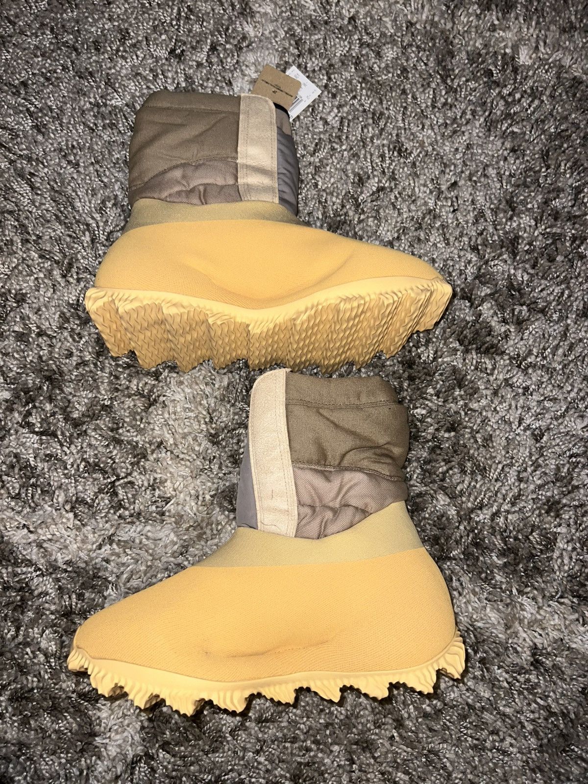 Adidas Yeezy Knit RNR Boot Sulfur Men’s Size 8 Adidas Size US 8 / EU 41 - 2 Thumbnail