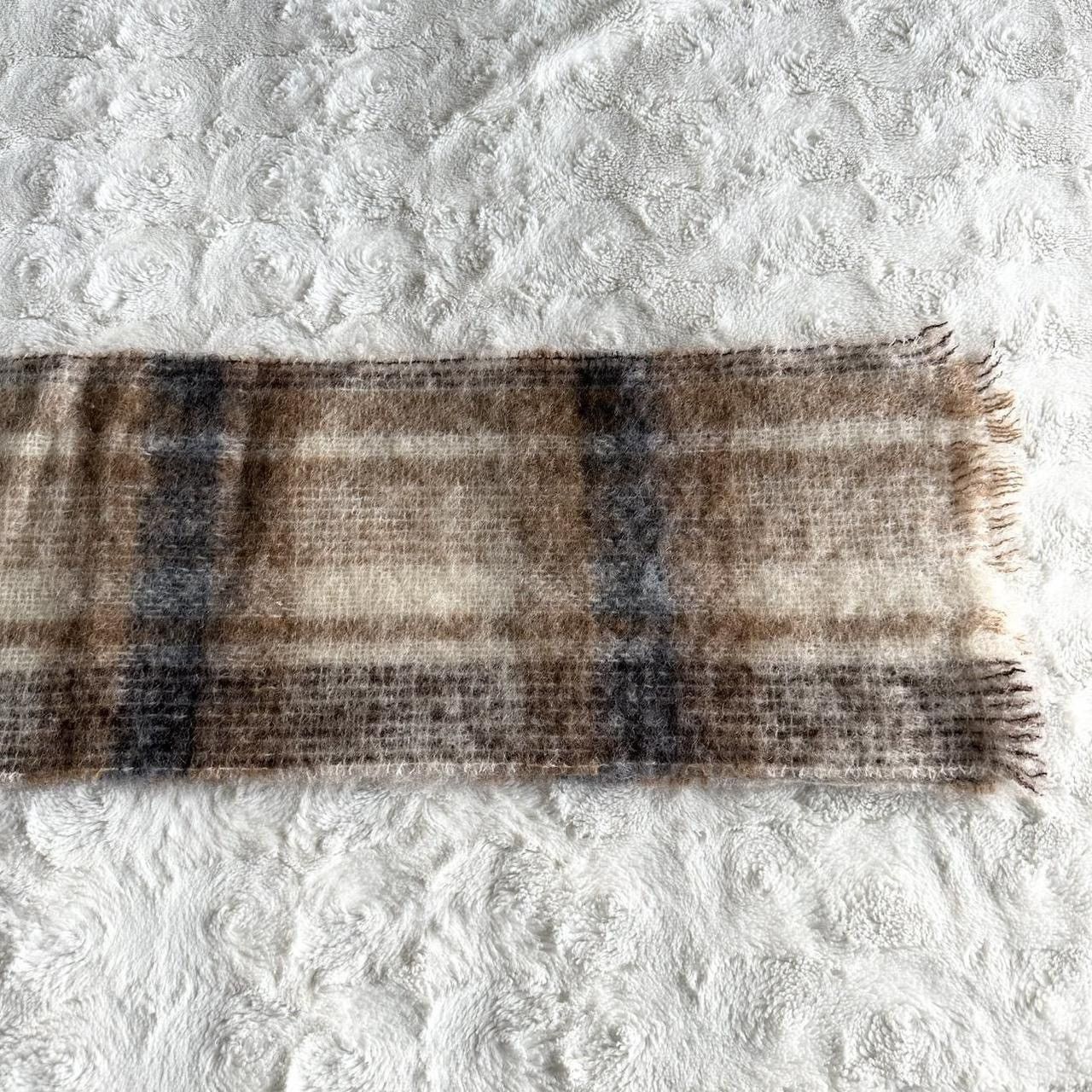 Other Donegal Design Scarf Beige Mohair Wool Plaid Irish Ireland Size ONE SIZE - 6 Thumbnail