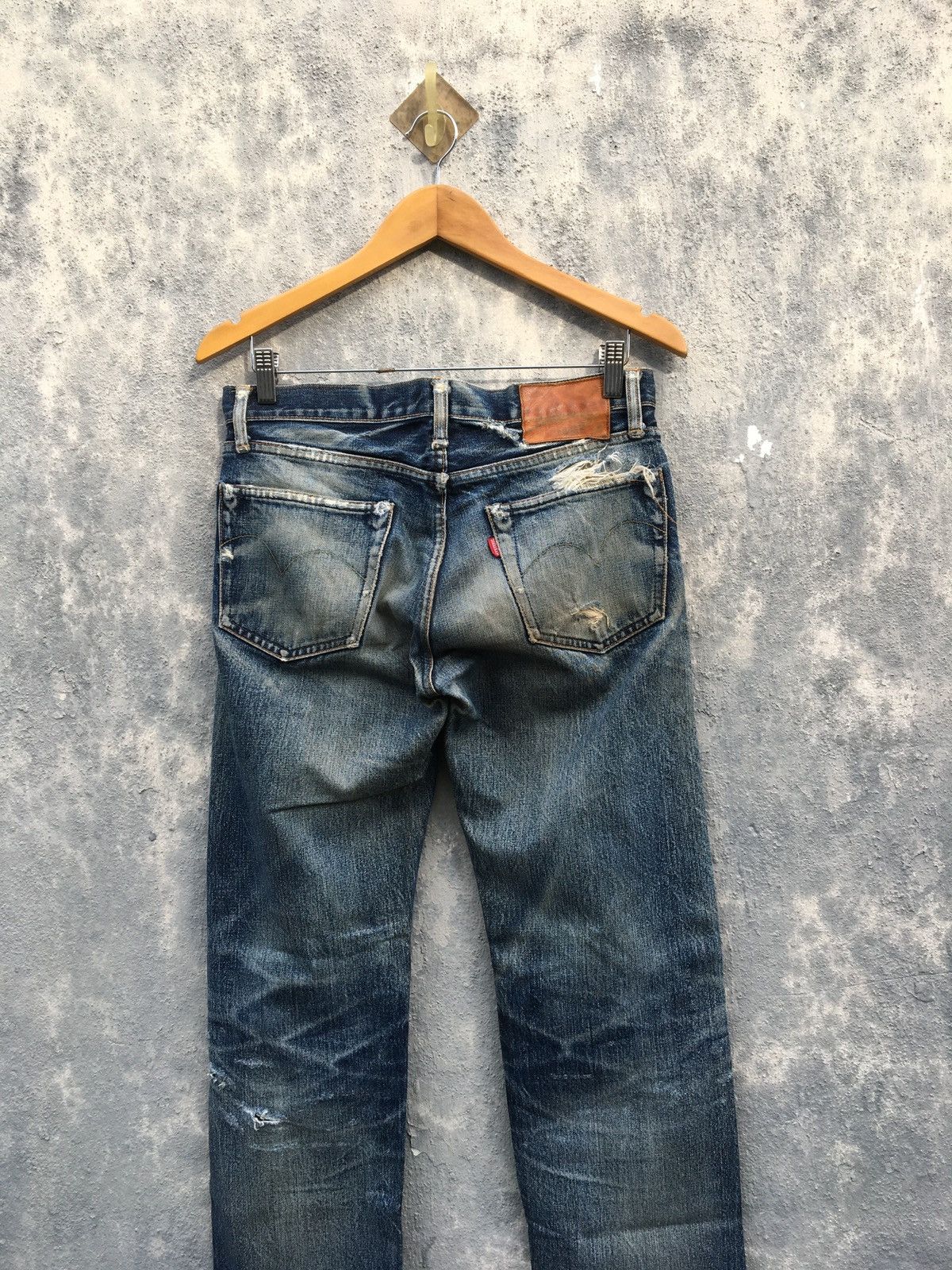 Hysteric Glamour Hysteric Glamour Distressed With Stud Selvedge Jeans Size US 31 - 6 Thumbnail