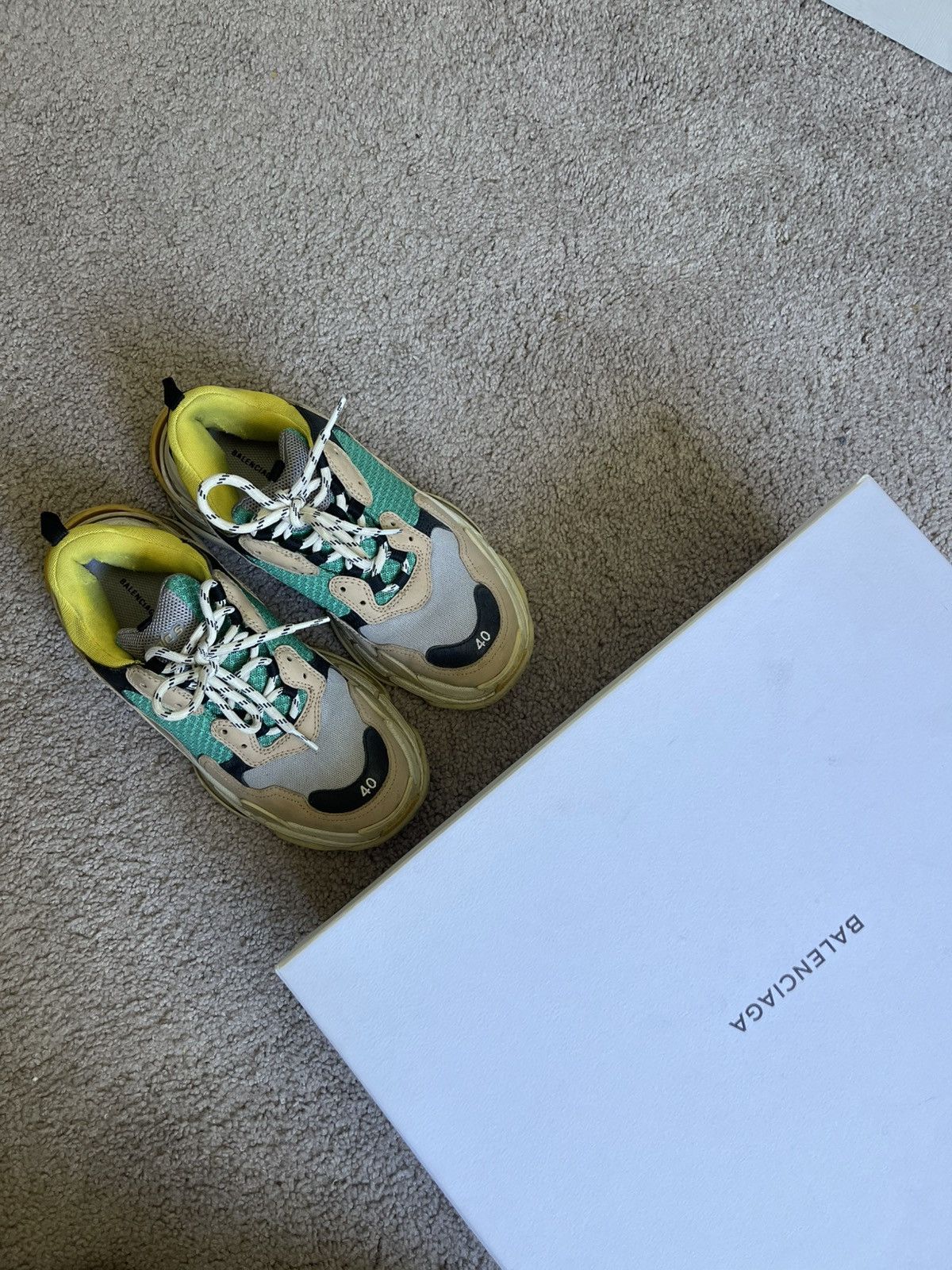 Balenciaga Balenciaga Triple S Size US 7 / EU 40 - 7 Thumbnail