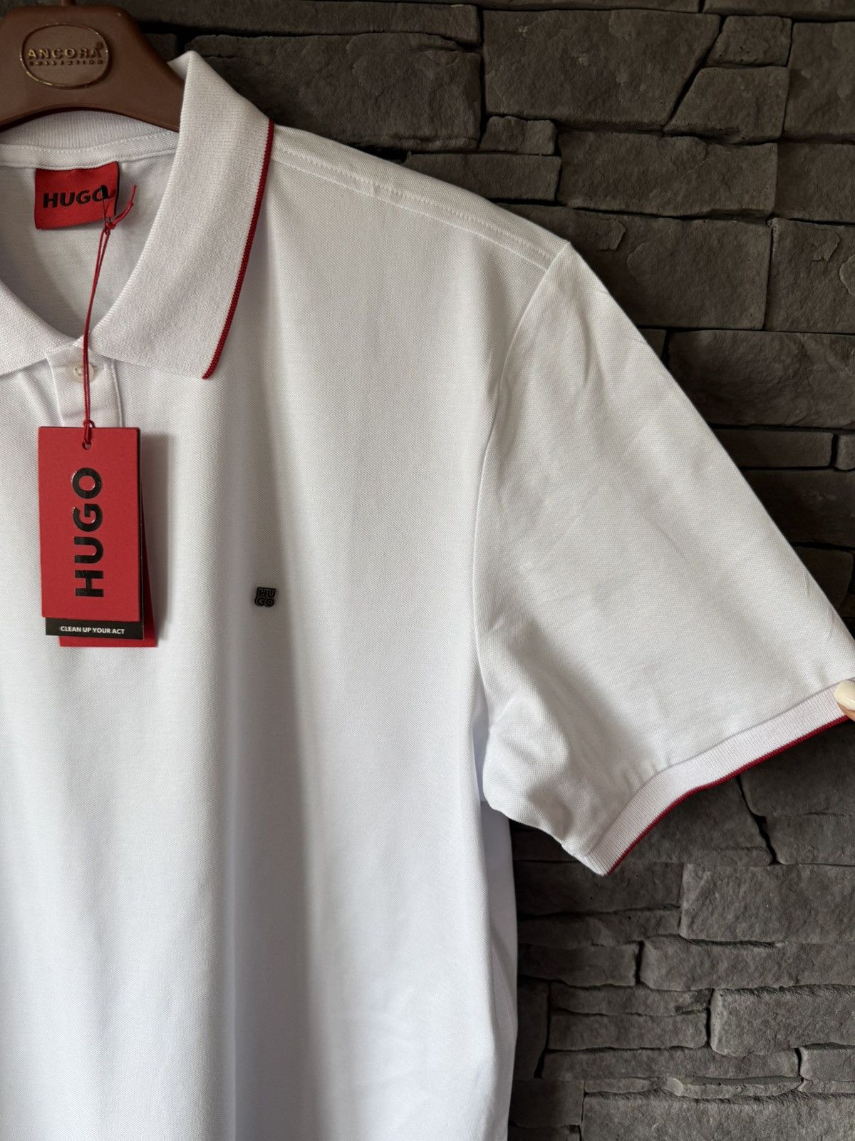 Hugo Boss Hugo boss Men’s White Polo Shirt Size XL New with Tags Size US XL / EU 56 / 4 - 4 Thumbnail