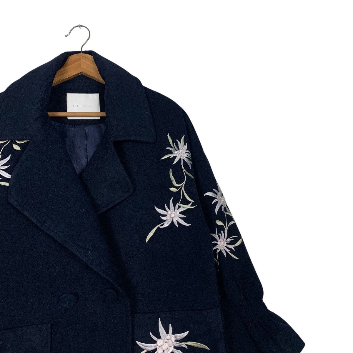 Japanese Brand CECIL McBEE Embroidery Flowers Double Breast Coat #2328-C104 Size M / US 6-8 / IT 42-44 - 5 Thumbnail