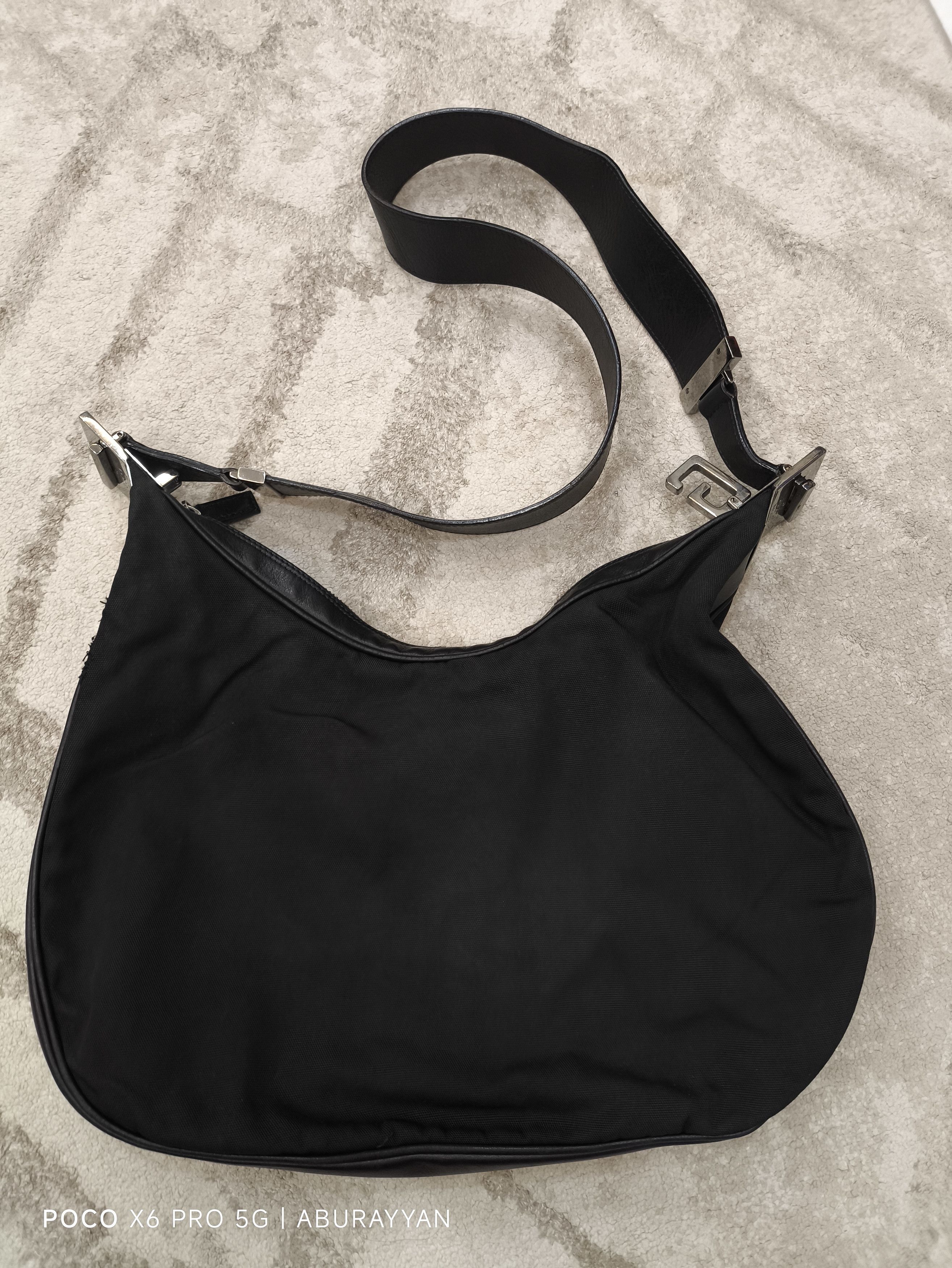 Gucci Gucci Black Hobo Shoulder Attache Bag Size ONE SIZE - 3 Thumbnail