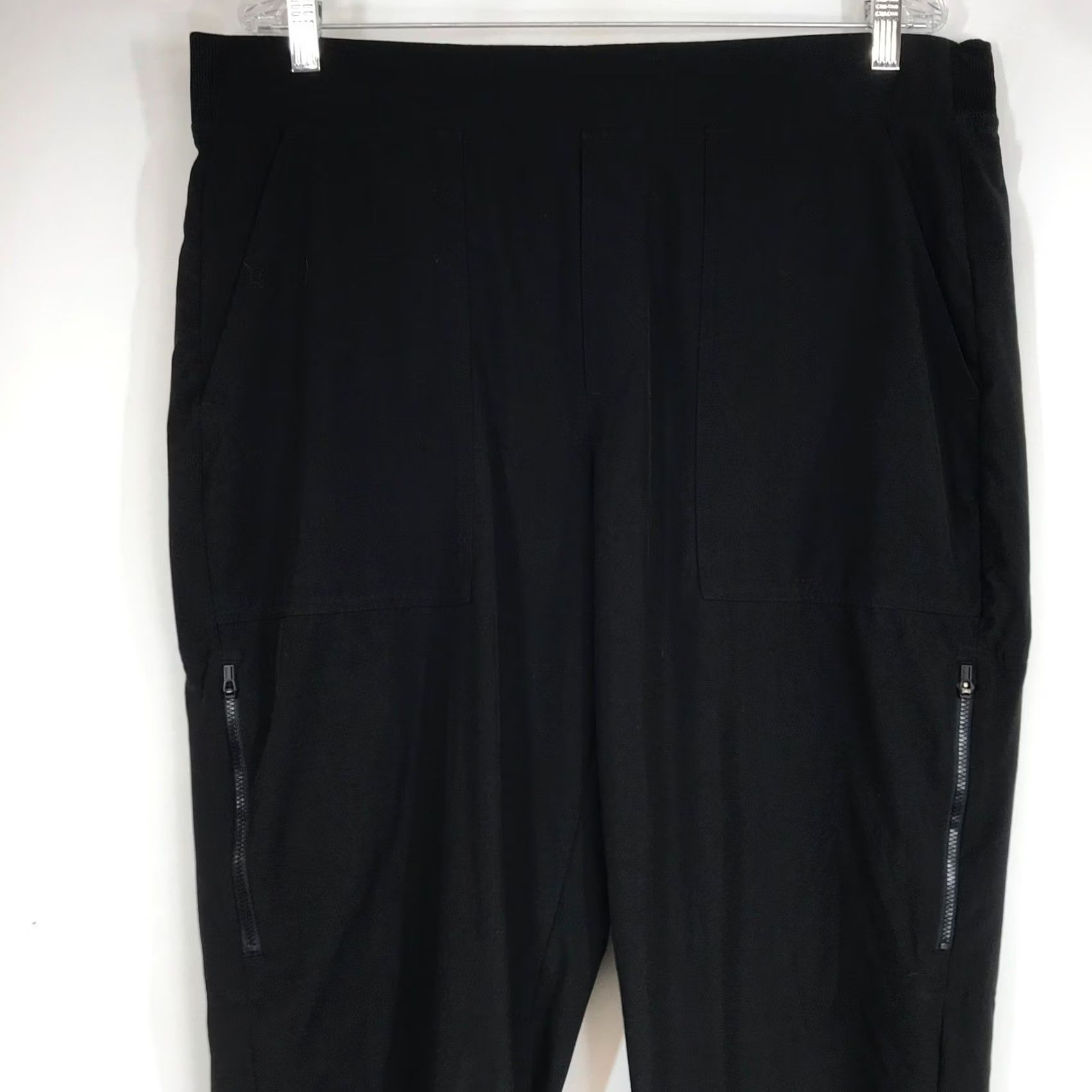 Athleta Athleta La Viva Pants Womens 16 Black Elastic Waist Tapered Leg Pockets Size 38" / US 16 / IT 52 - 2 Thumbnail