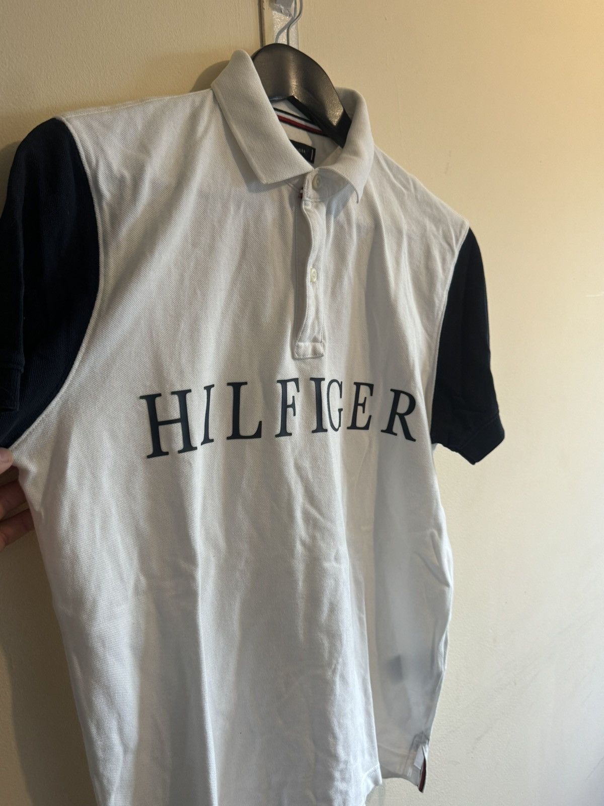 Tommy Hilfiger Polos Tommy Hilfiger Center Logo Size US S / EU 44-46 / 1 - 2 Thumbnail