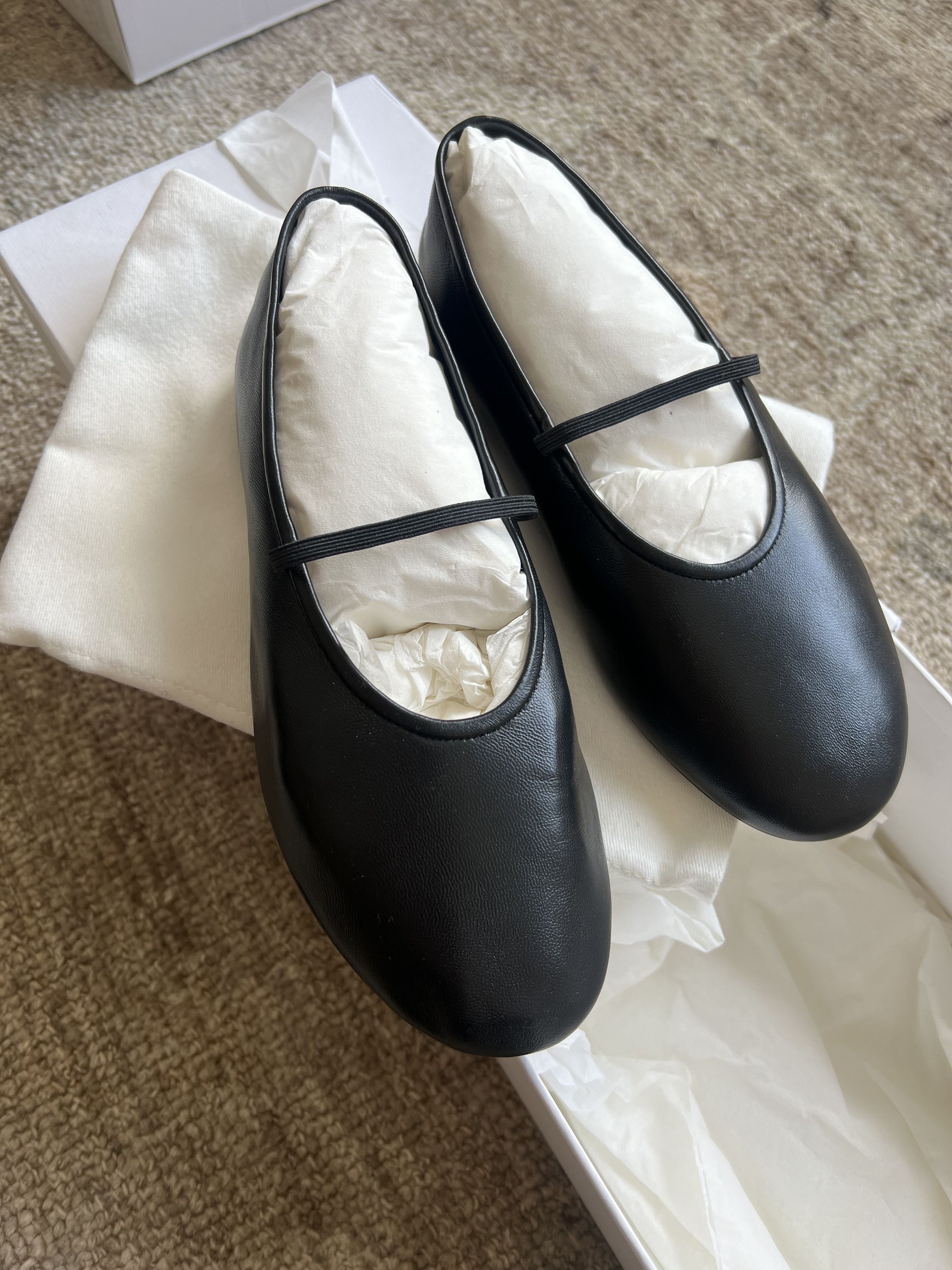 The Row Elastic Ballet Flat with box