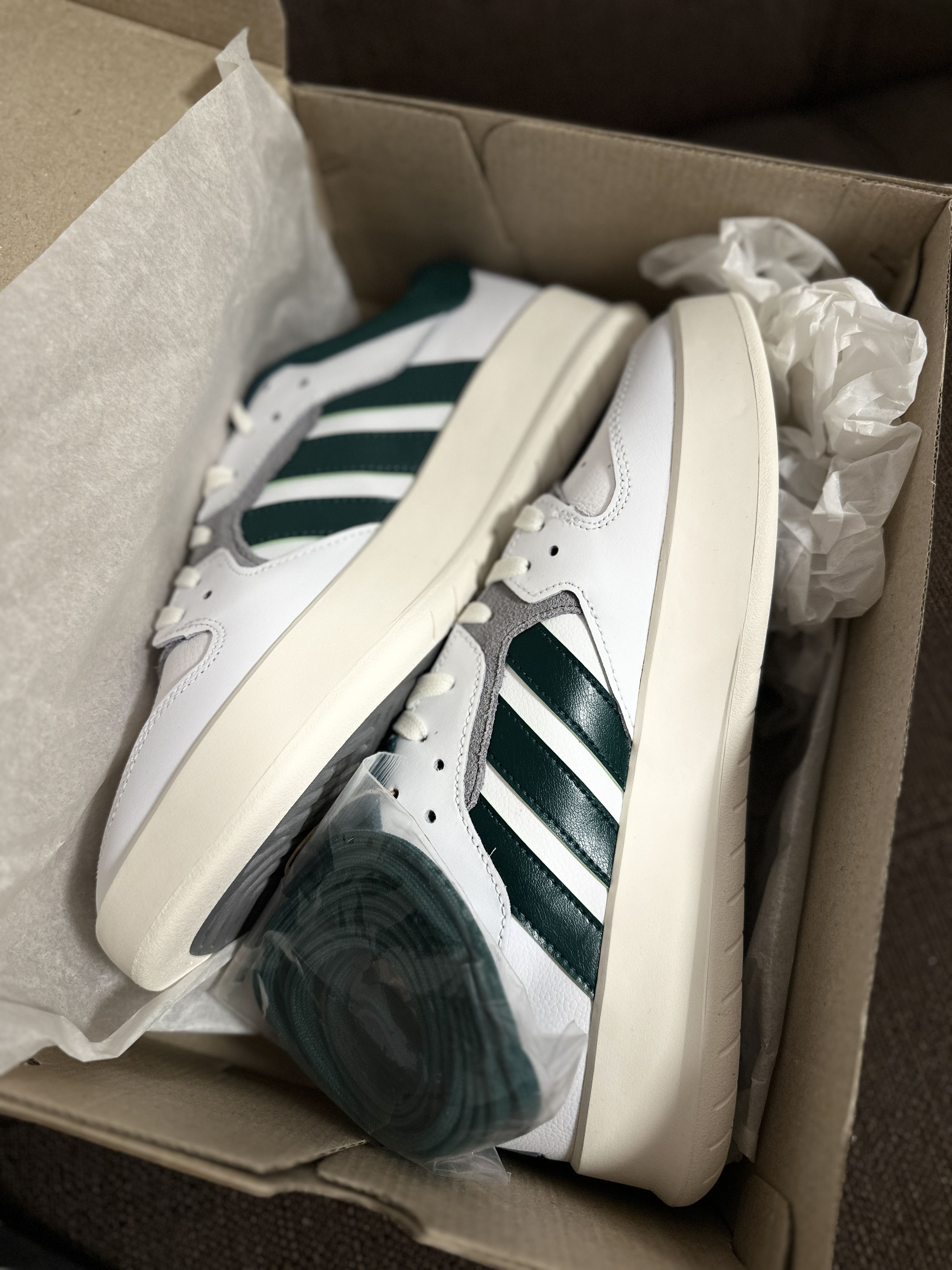Adidas Adidas Court 24 - Size 42 Size US 9 / EU 42 - 2 Thumbnail