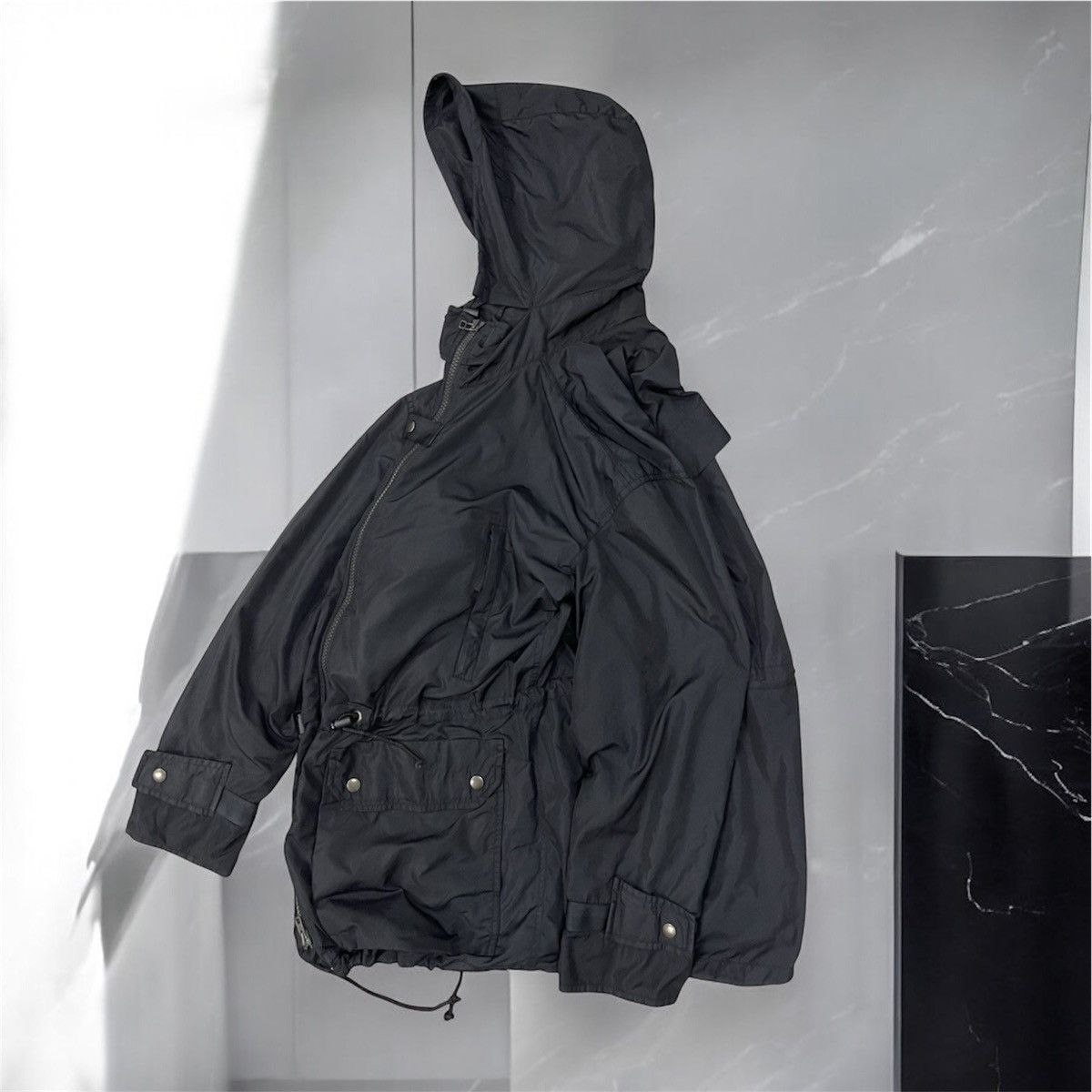 Issey Miyake A/W 1997 Issey Miyake Black Tech Nylon Parka Jacket Size US M / EU 48-50 / 2 - 1 Thumbnail