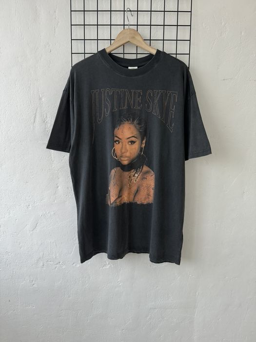 Justine skye hot sale t shirt dress