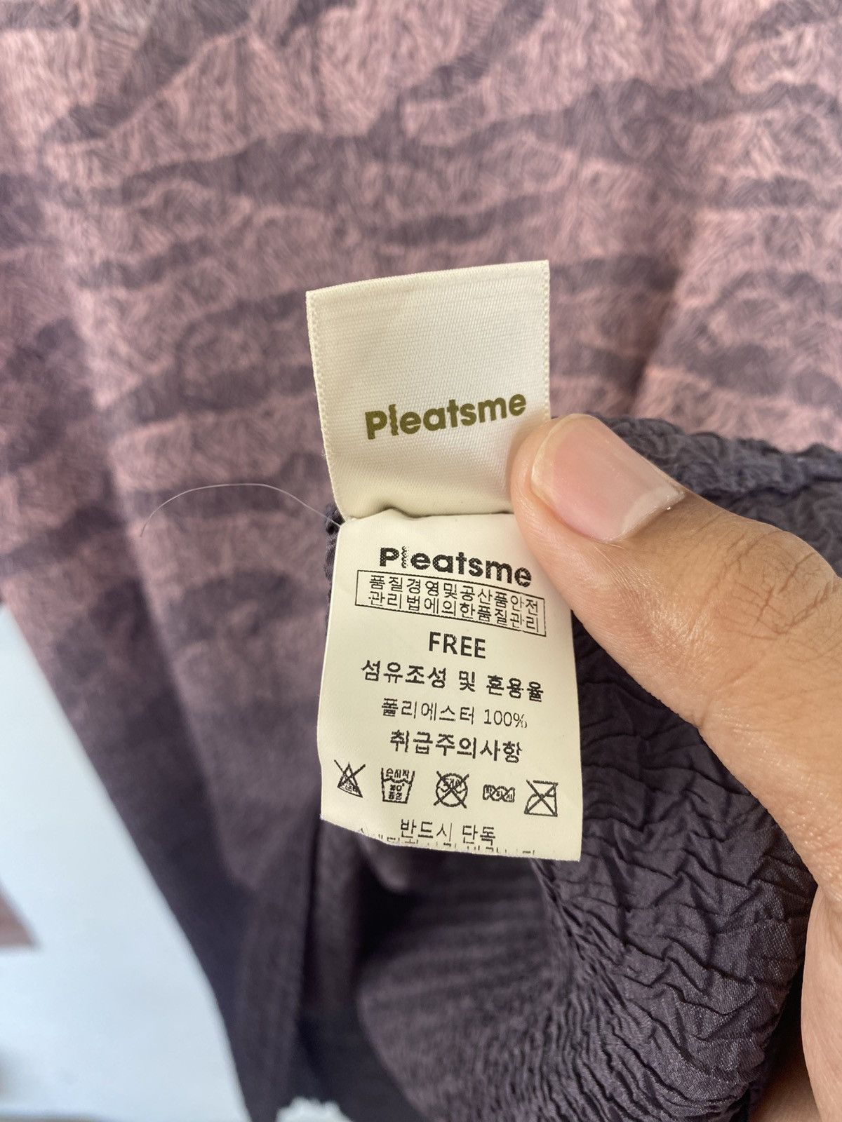 Issey Miyake × Japanese Brand × Pleats Please Issey Miyake Rare Item Issey Miyake Pleatsme T shirt Blouses Size L / US 10 / IT 46 - 4 Thumbnail