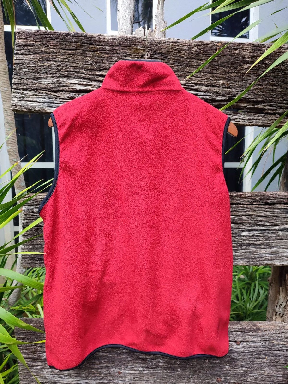 Kansai Yamamoto Vintage Kansai Yamamoto “Body Max” Red Fleece Vest – 90s Size US M / EU 48-50 / 2 - 6 Thumbnail