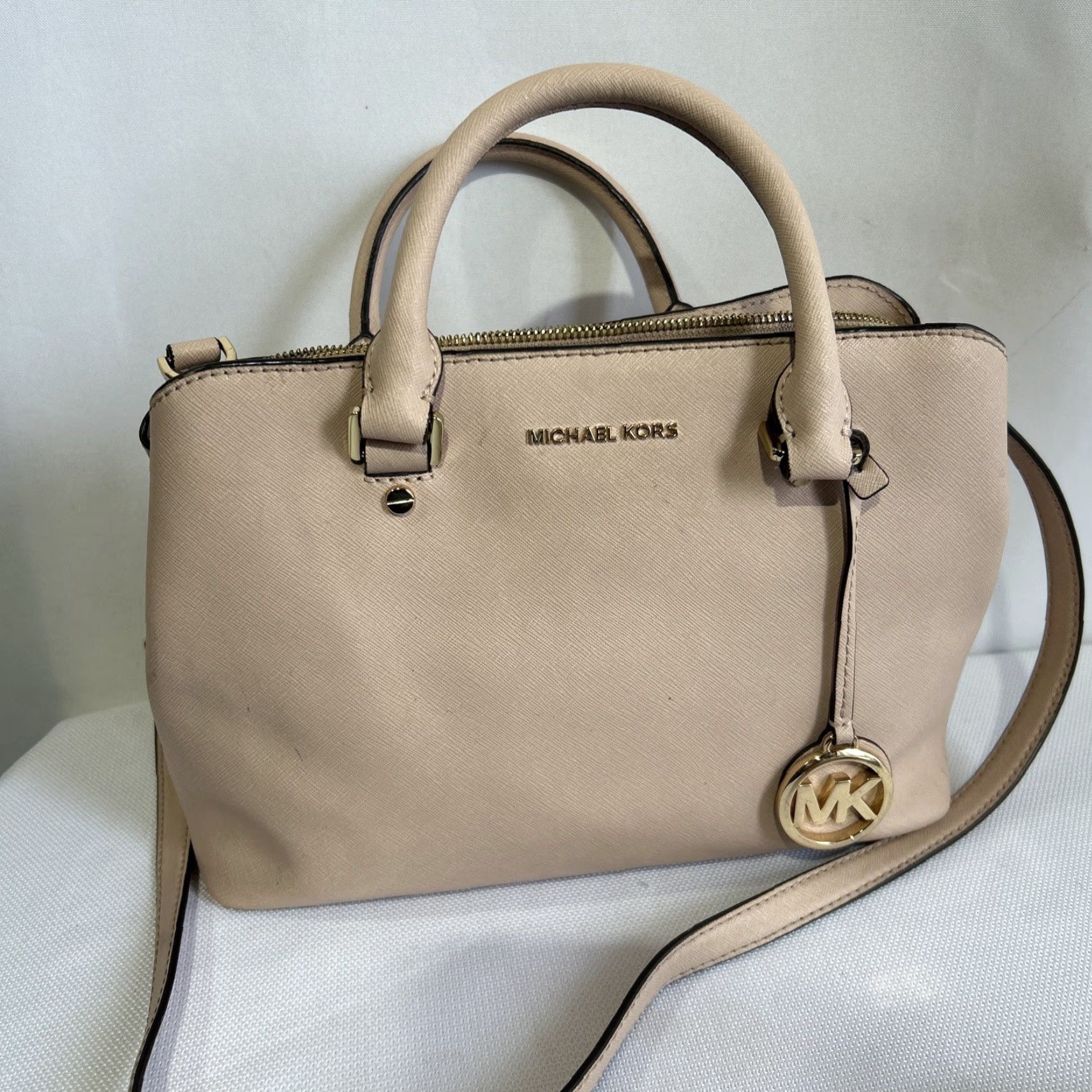 Michael Kors Michael Kors Savannah Saffiano Leather Bag Pink With Wallet Satchel Cross-Body Adjustable Strap Womens Medium Gray Leather Bag Charm Wallet Set) Size ONE SIZE - 7 Thumbnail