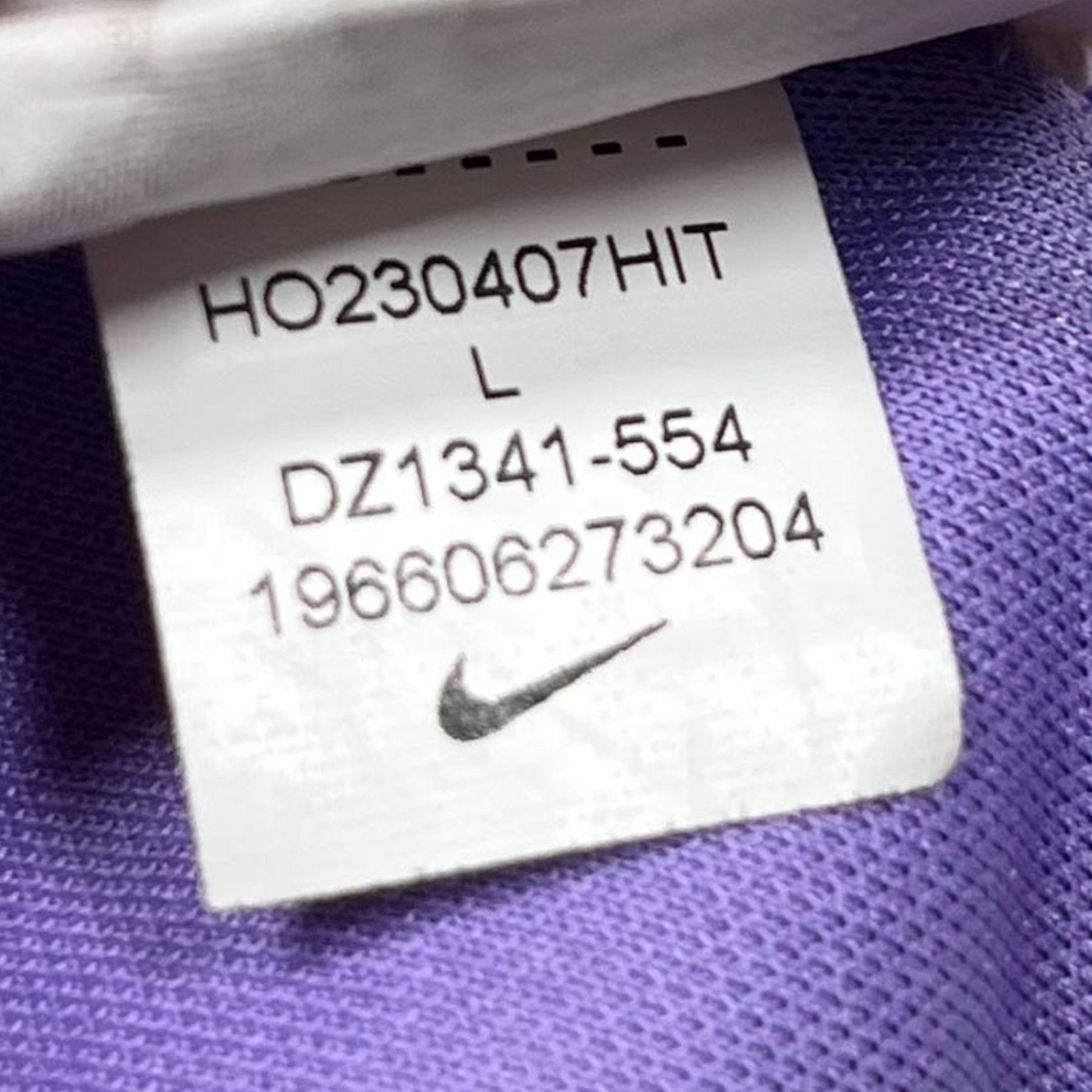 Nike Nike x Liverpool Football Jercey • L size Size US L / EU 52-54 / 3 - 7 Thumbnail