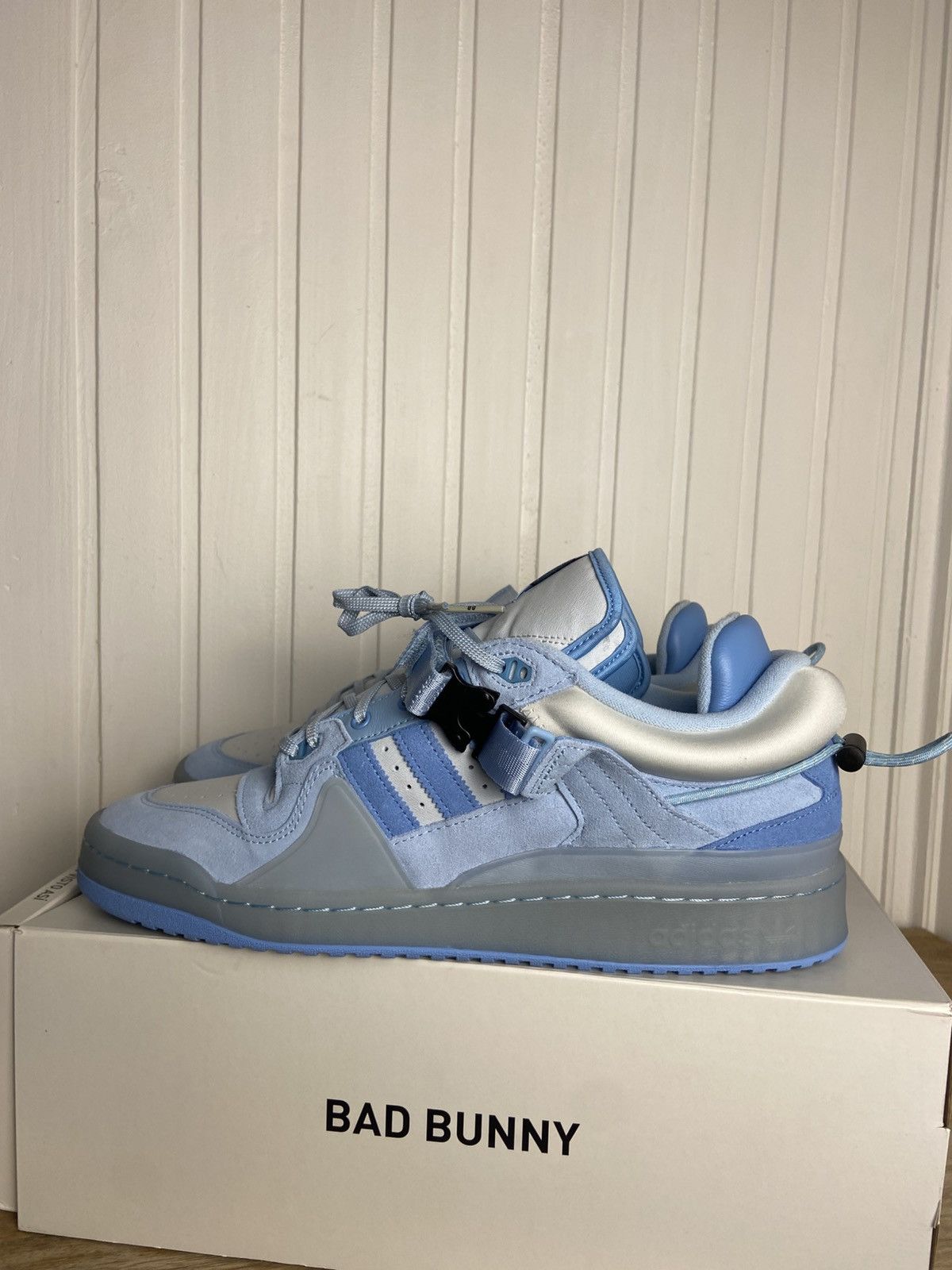 Adidas New adidas Forum Low Buckle Low Bad Bunny Blue Size 13,5US Size US 13 / EU 46 - 9 Thumbnail