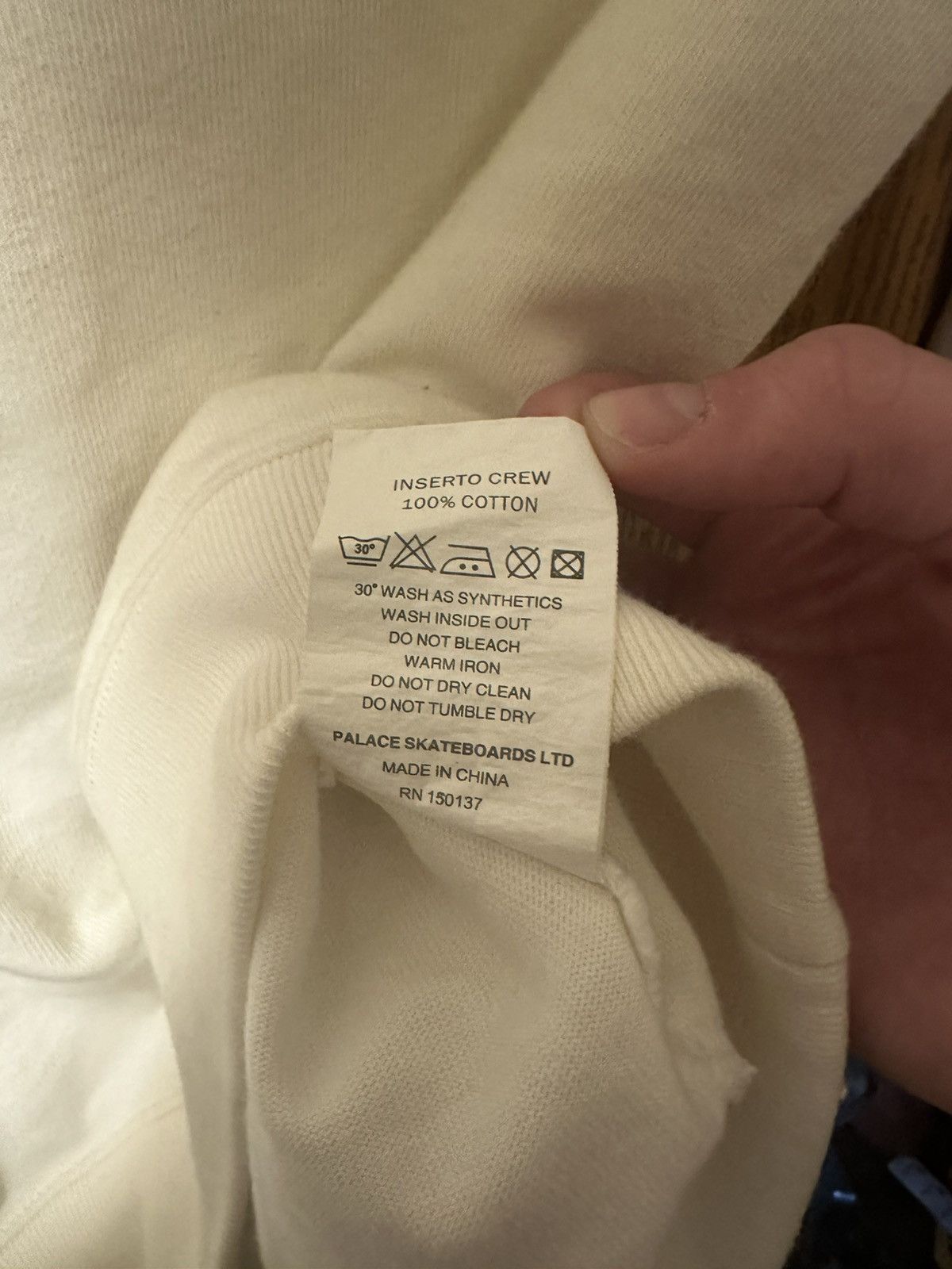 Palace Palace Inserto Crew White Medium Size US M / EU 48-50 / 2 - 5 Thumbnail