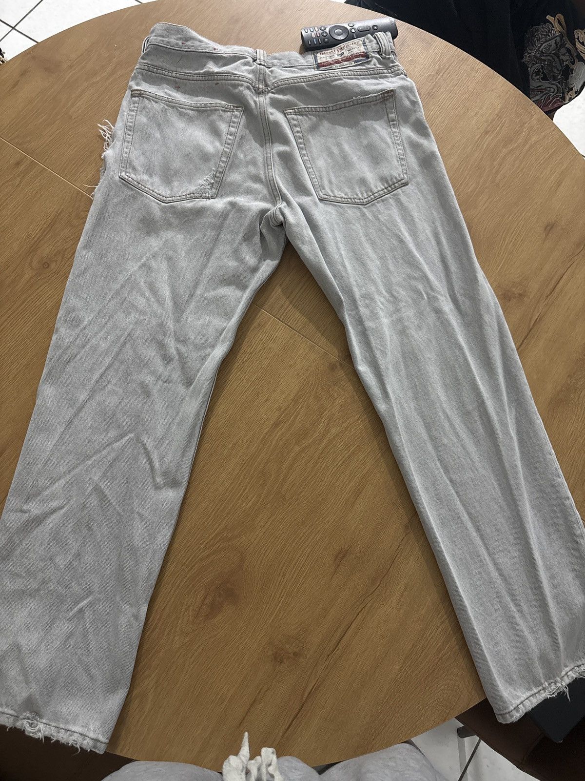 Diesel Diesel THANAZ – Wash 007D9 – Color 92C (circa 2010) Size US 30 / EU 46 - 2 Thumbnail