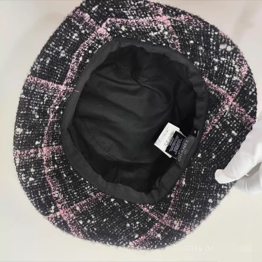 Chanel Chanel 22K Black & Pink Check Fisherman Hat M Size ONE SIZE - 2 Thumbnail