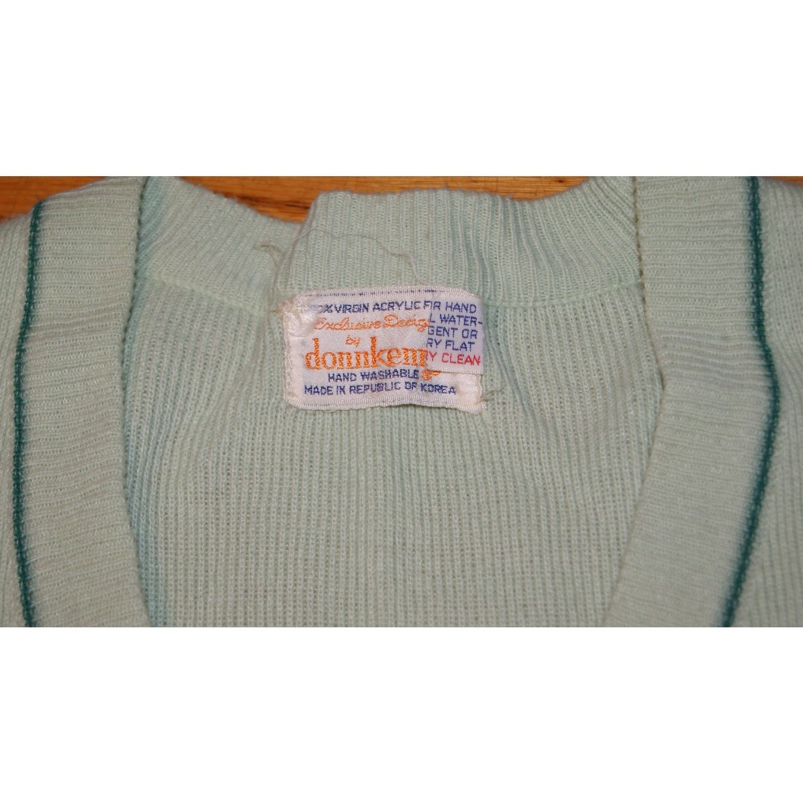 Vintage Vintage 70s Green Womens L Cardigan Sweater Embroider Leaves Size L / US 10 / IT 46 - 3 Thumbnail