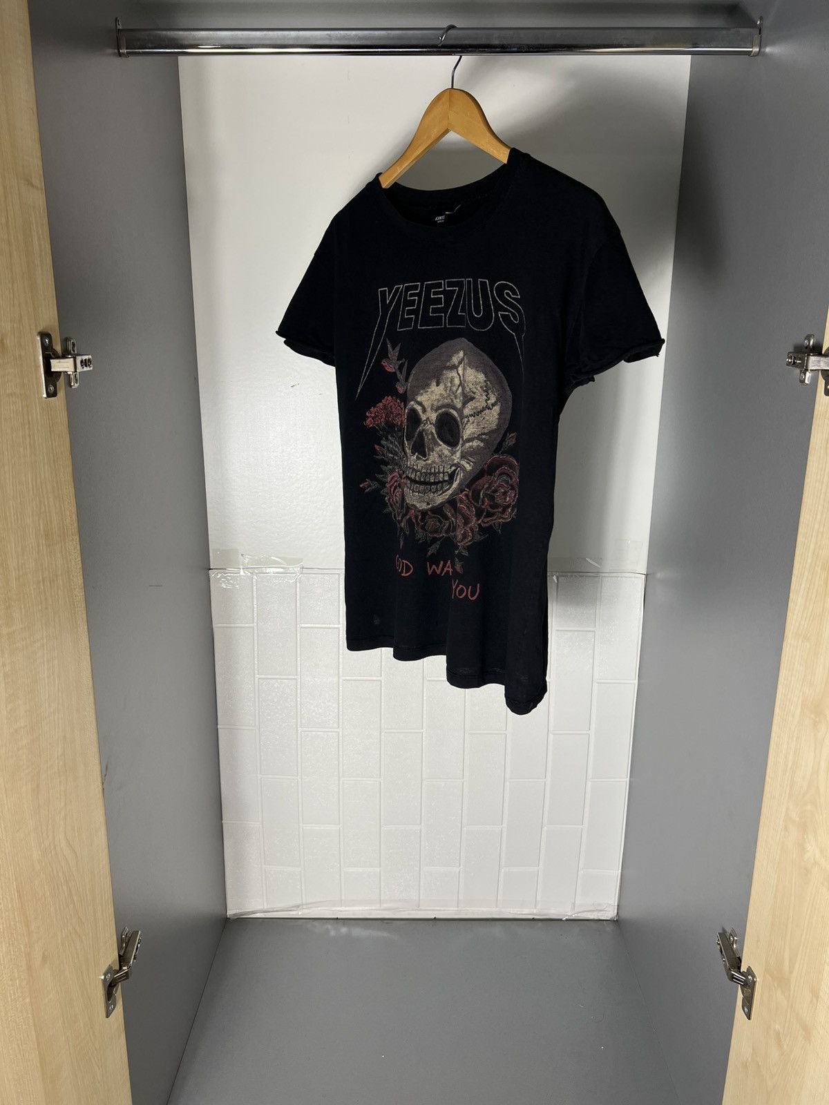 Vintage VERY RARE KANY WEST YEEZUS TOUR PABLO YEEZY ALBUM Y2K 90s Size US S / EU 44-46 / 1 - 4 Thumbnail