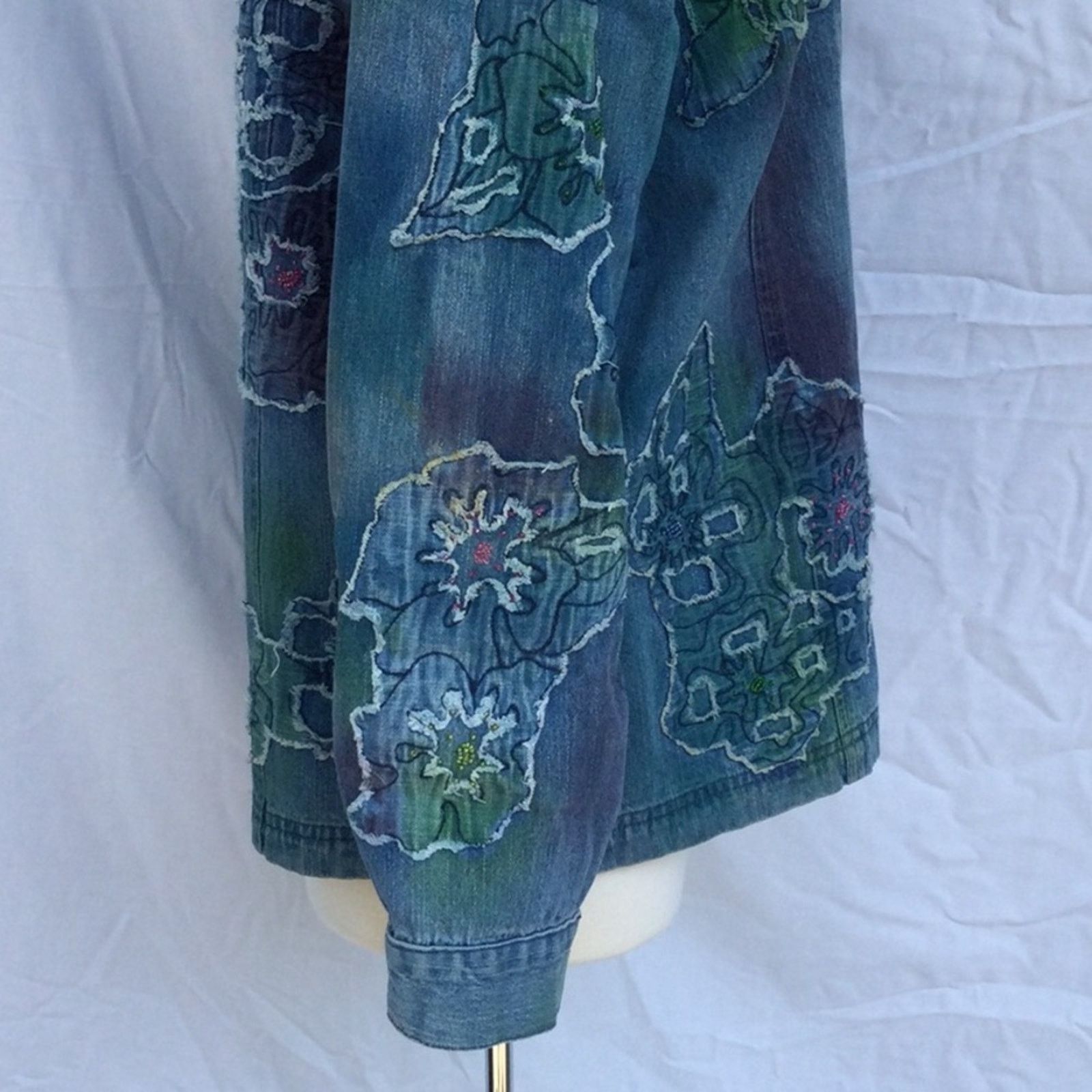 Chicos Chico's Design Vintage Artsy Beaded Jean Jacket 3/XL/16 Size XL / US 12-14 / IT 48-50 - 6 Thumbnail