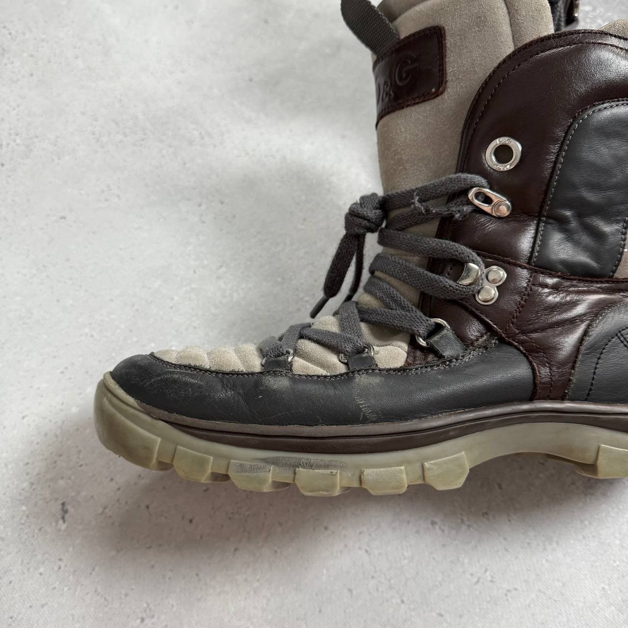 Dolce & Gabbana Dolce & Gabbana DG RTW F/W 2010 Apres Ski Boots Gray/ Brown Size US 10 / EU 43 - 9 Thumbnail