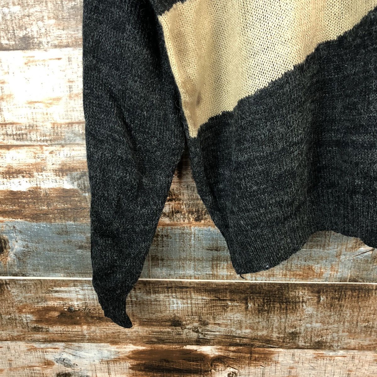 Japanese Brand DL Toc Toc Way Black art vintage Knitwear #A1498 Size US L / EU 52-54 / 3 - 7 Thumbnail