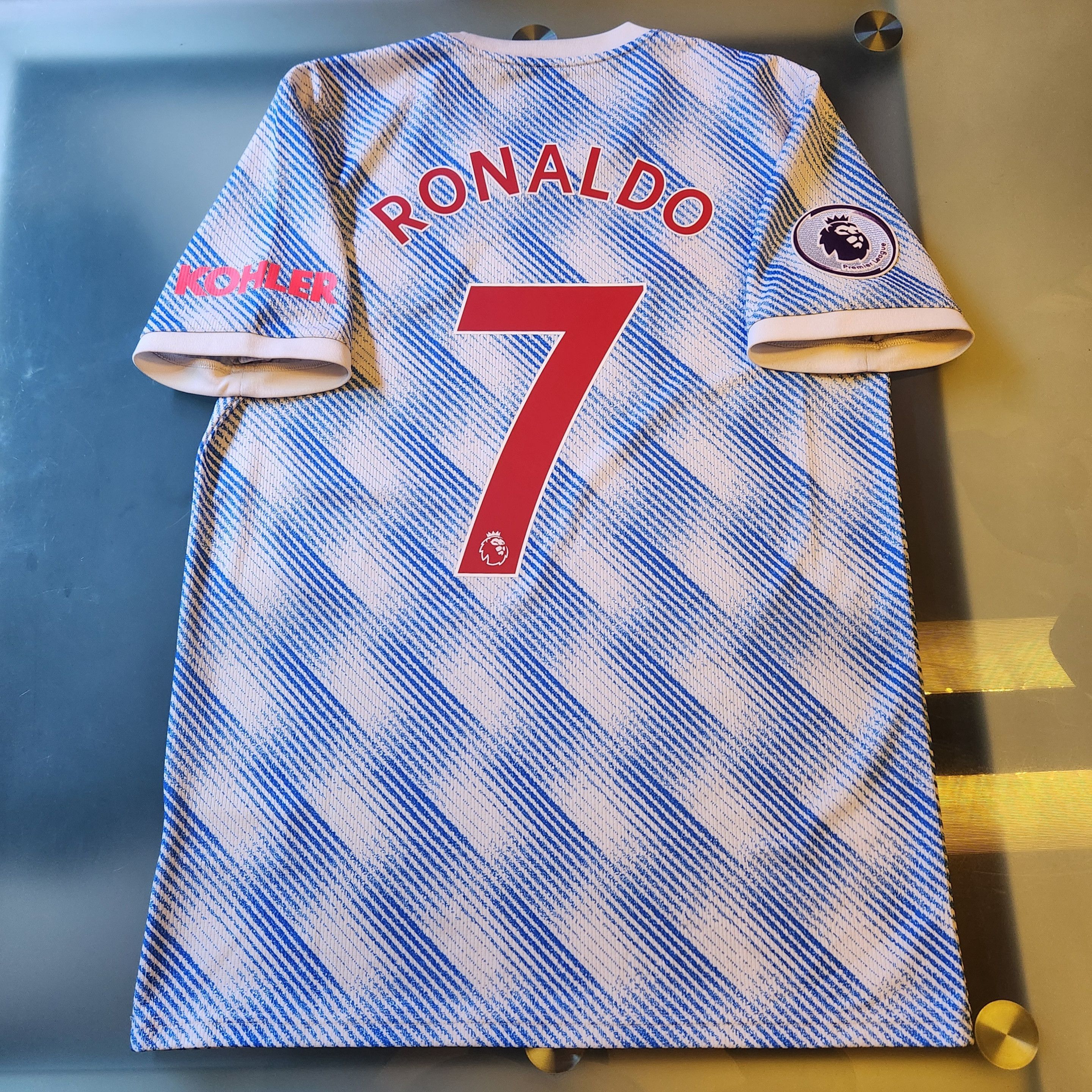 Adidas Manchester United RONALDO 2021-2022 21/22 Worker Bee Away Size US M / EU 48-50 / 2 - 2 Thumbnail