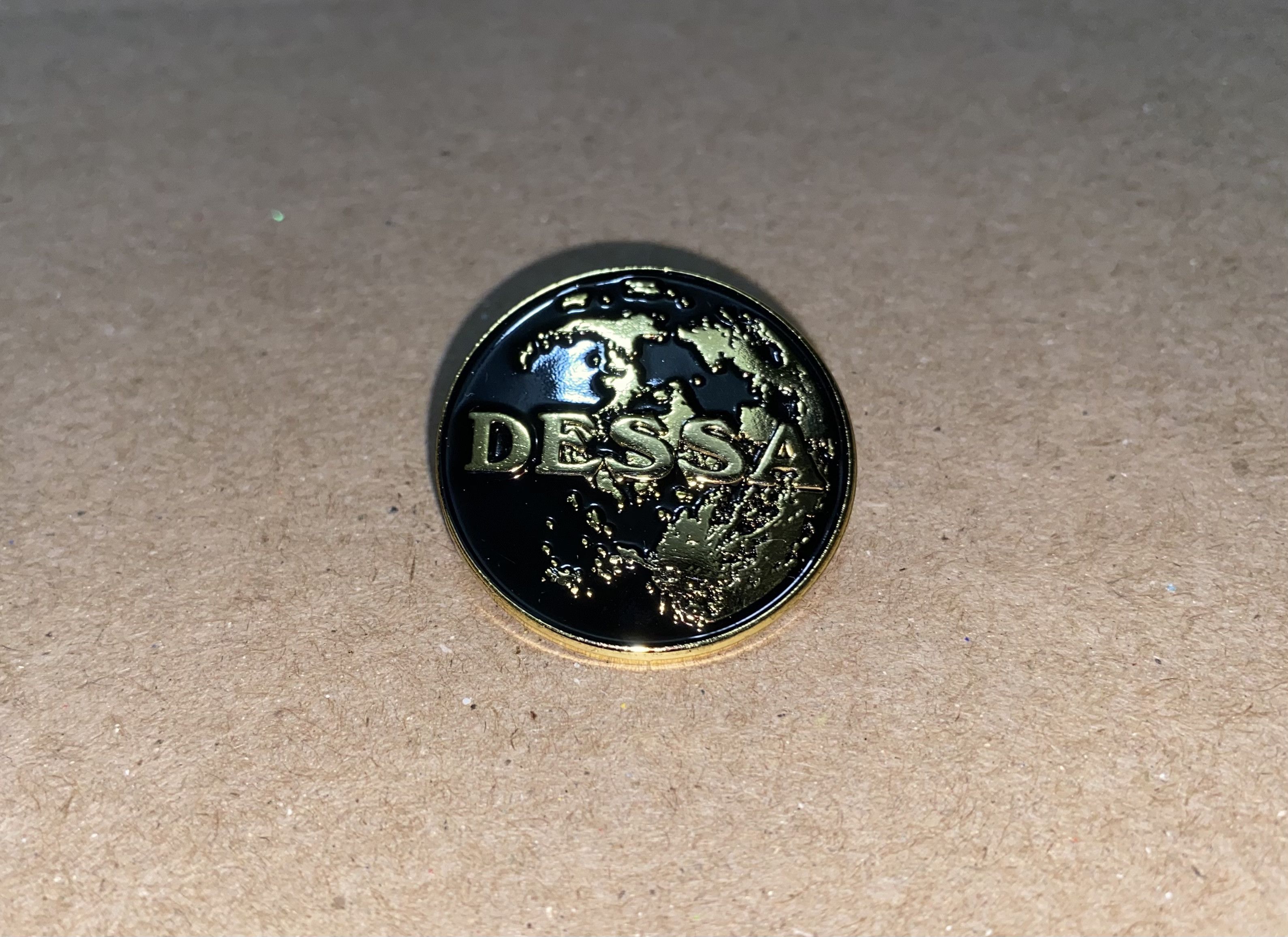 Band Tees DESSA World Globe Metal Enamel Lapel Pin Brooch Music Artist Size ONE SIZE - 6 Thumbnail