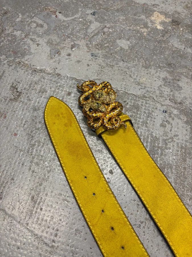 Roberto Cavalli × Vintage 2000s Roberto Cavalli Yellow Suede Leather Embellished Buckle Belt Size ONE SIZE - 3 Thumbnail