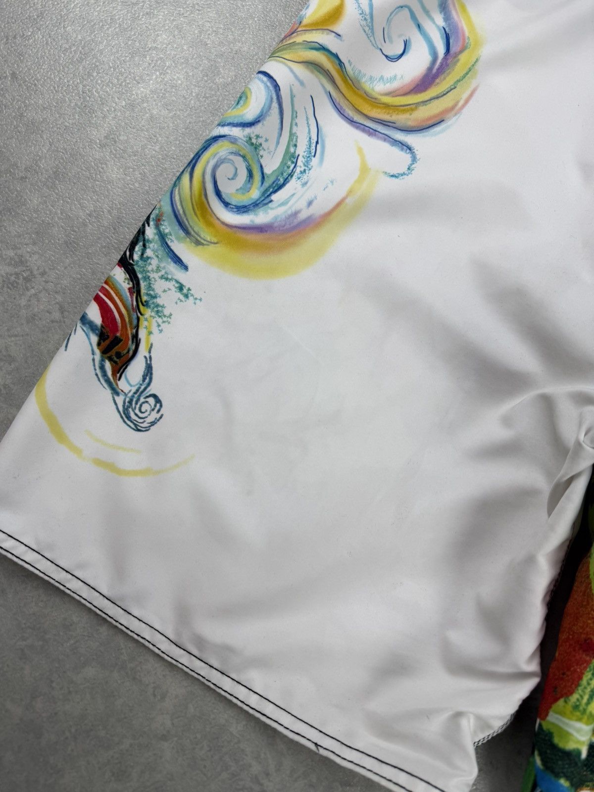 Quiksilver Quiksilver Smokin Girls Board Shorts Surf Swim Size 28 Size US 28 / EU 44 - 12 Thumbnail
