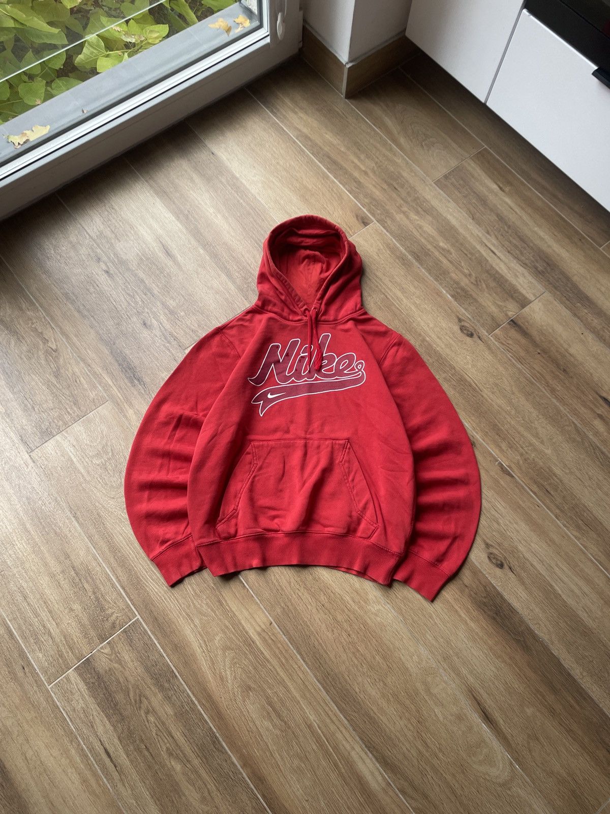 Vintage Nike Vintage Hoodie Big Logo Japanese Avant Garde Big Logo Size US S / EU 44-46 / 1 - 1 Thumbnail
