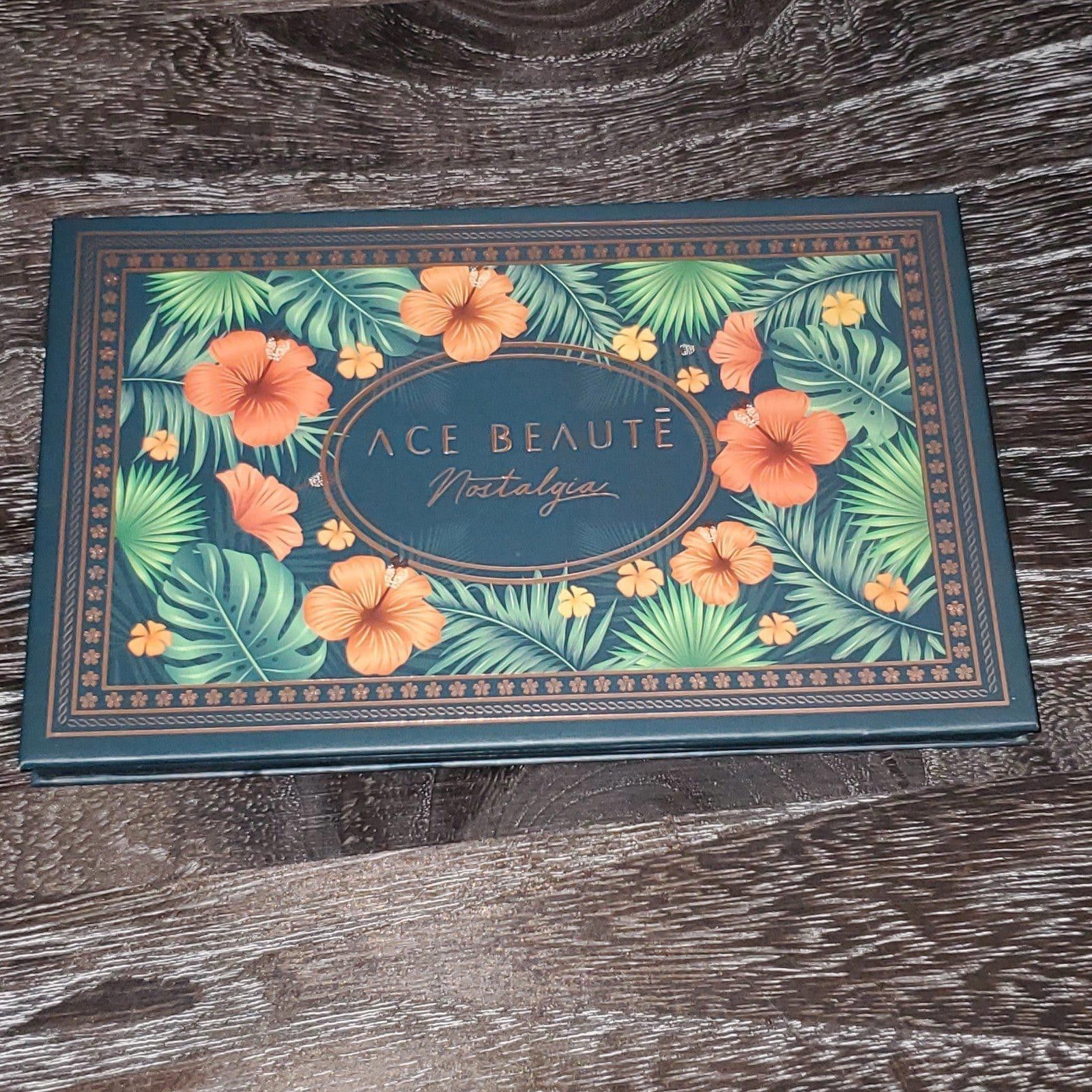 Designer Ace Beaute Nostalgia Pallette Size ONE SIZE - 2 Thumbnail